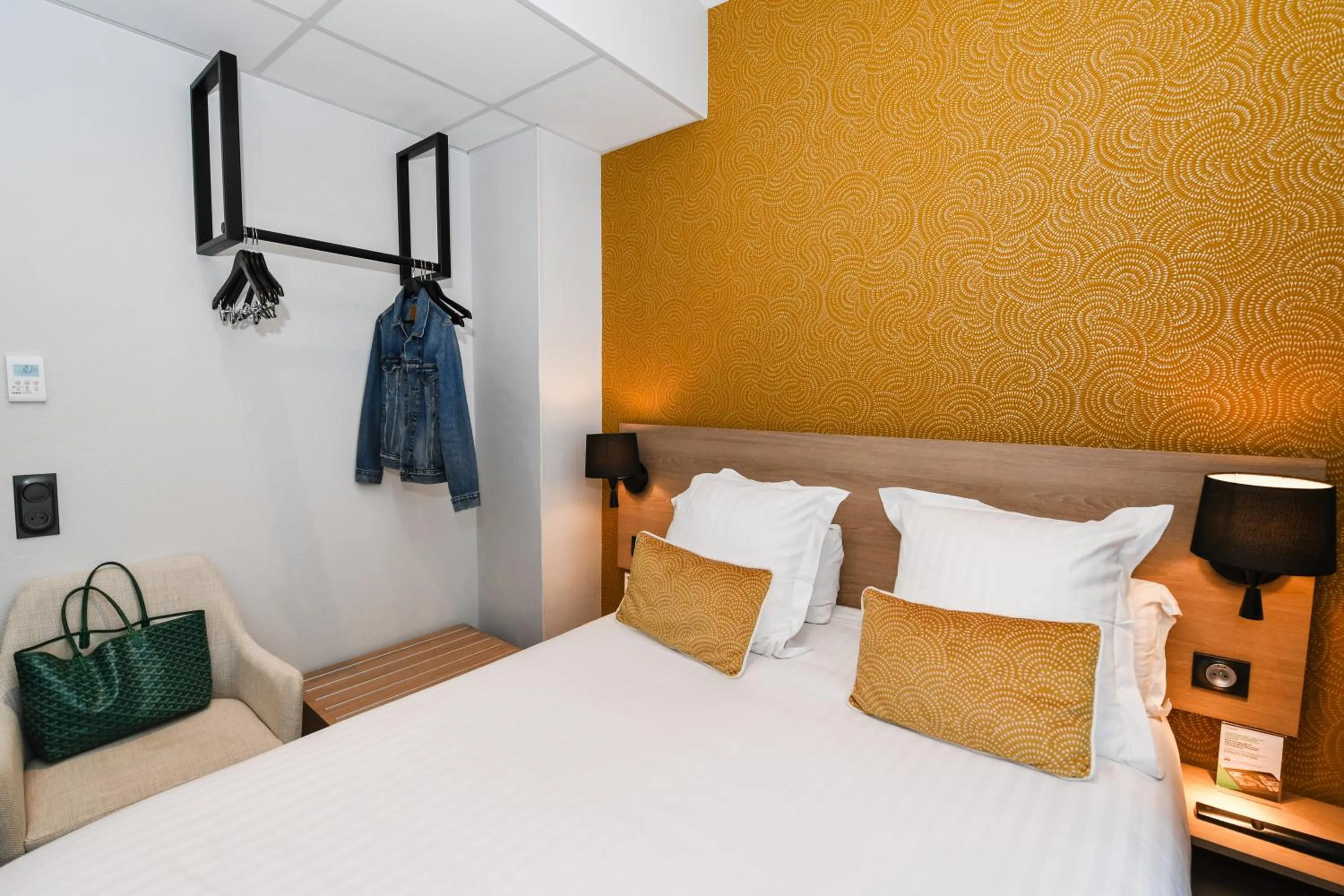 Bed in Best Western Plus Le Havre Centre Gare