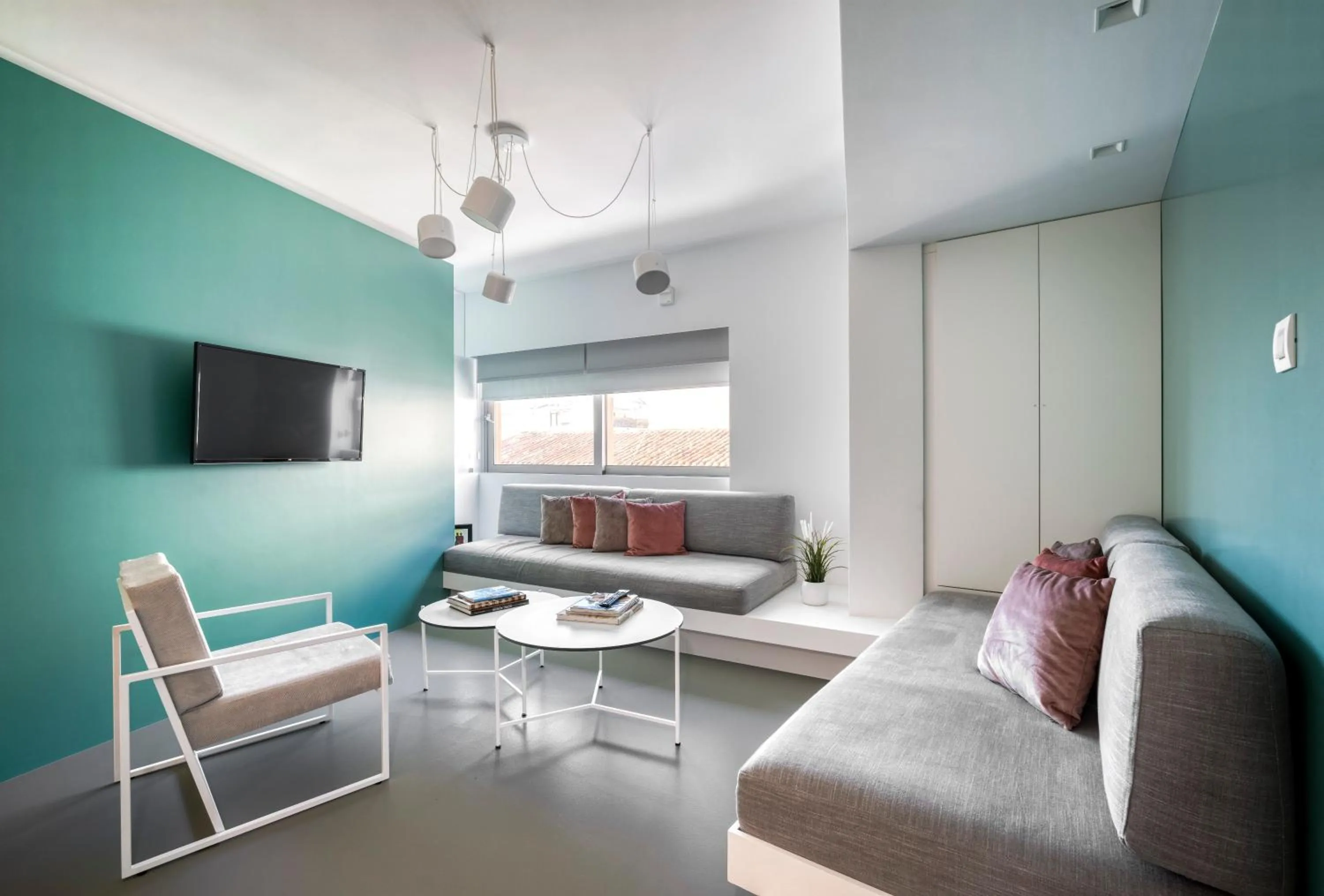 TV and multimedia, Bed in Athens Color Cube