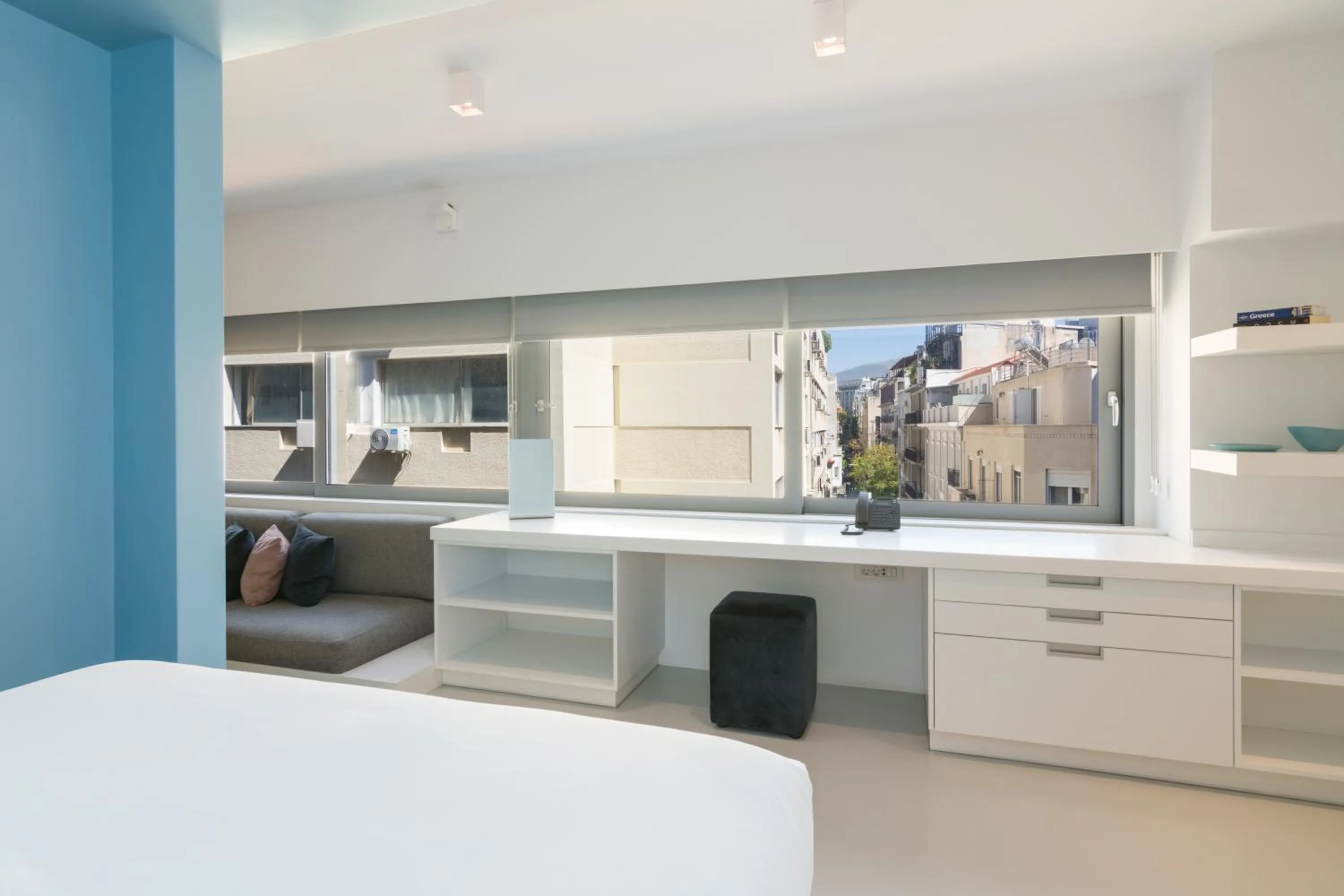 Bedroom, Bed in Athens Color Cube