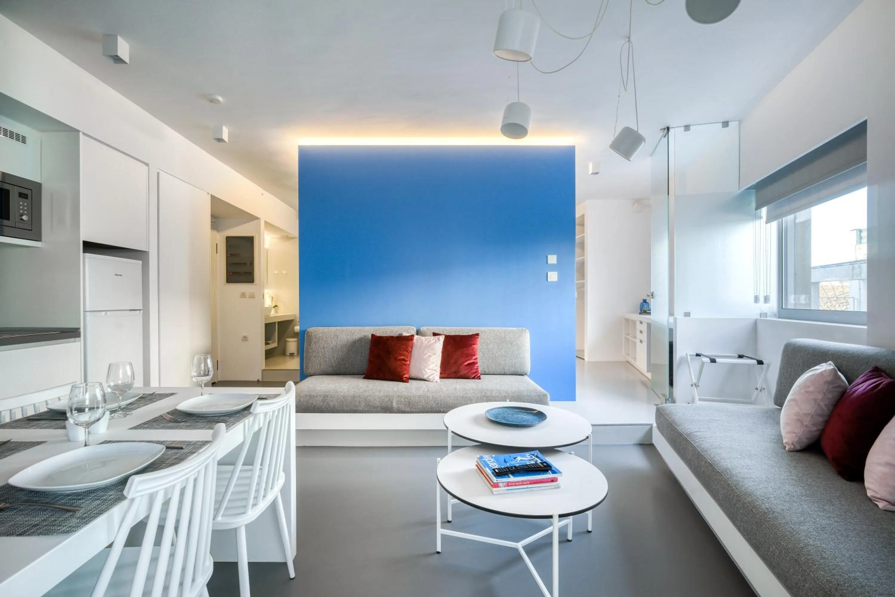 Living room in Athens Color Cube