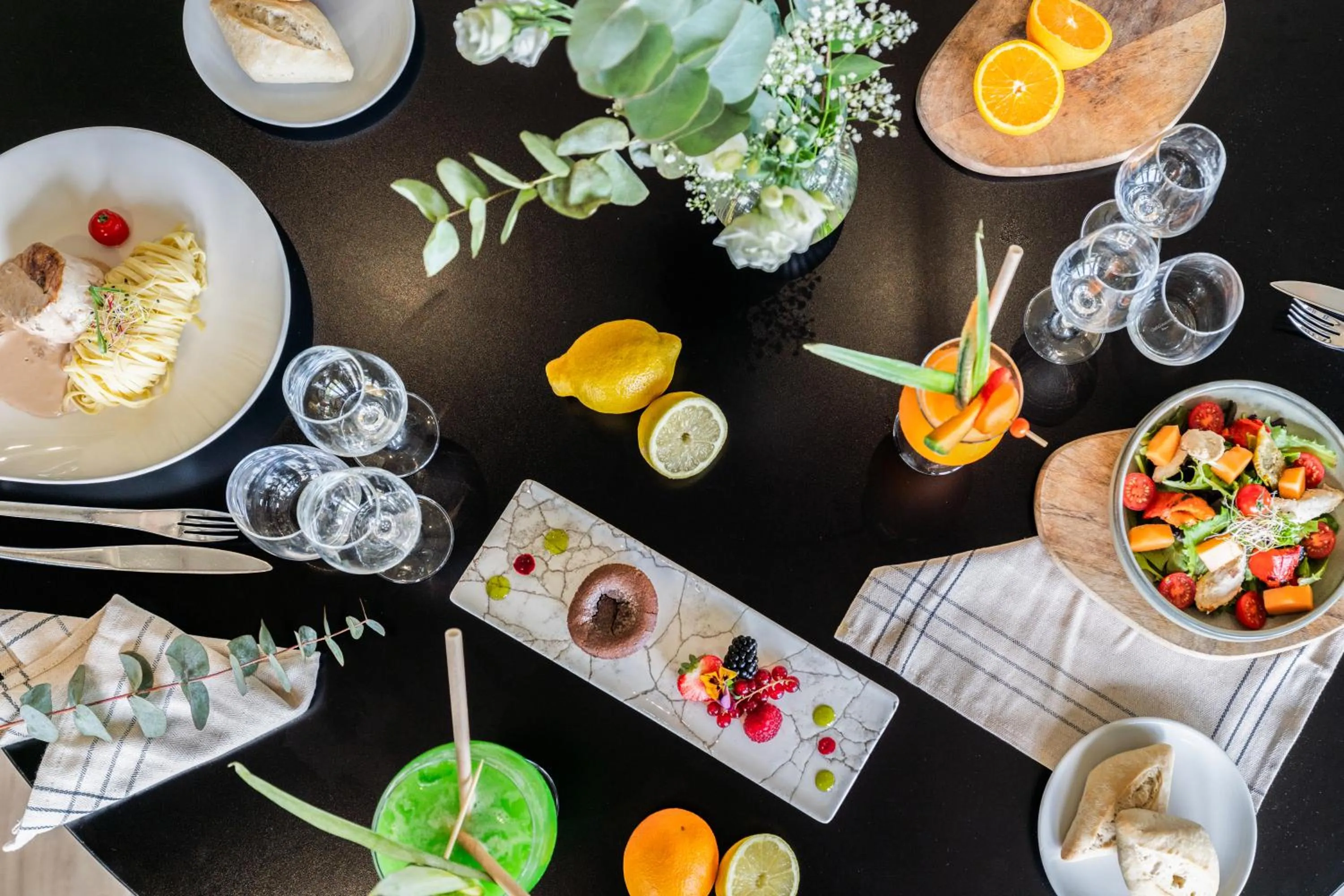 Food and drinks in Mercure Orléans Portes de Sologne