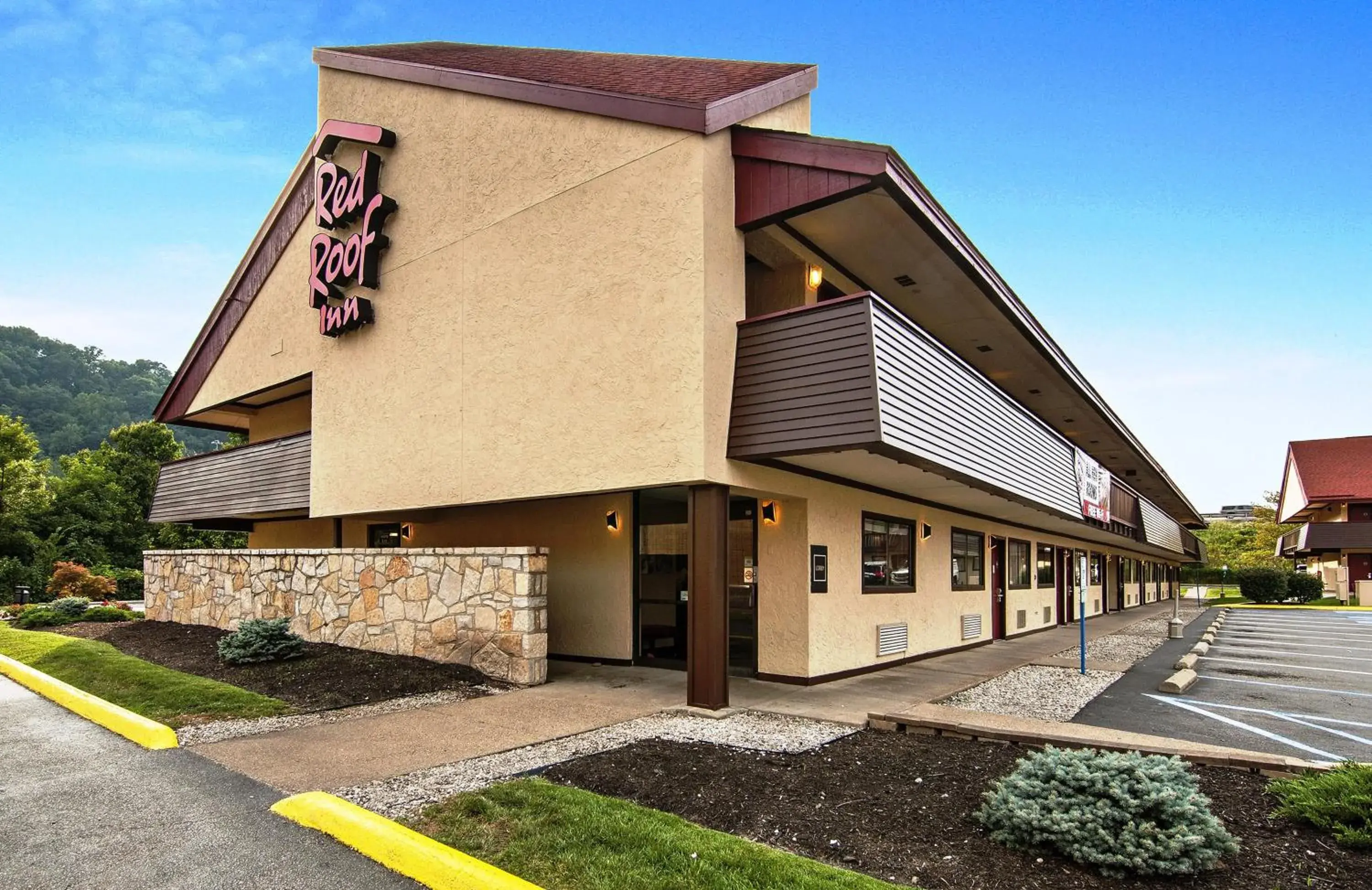 Red Roof Inn Charleston - Kanawha City, WV Red Roof Inn Charleston - Kanawha City, WV