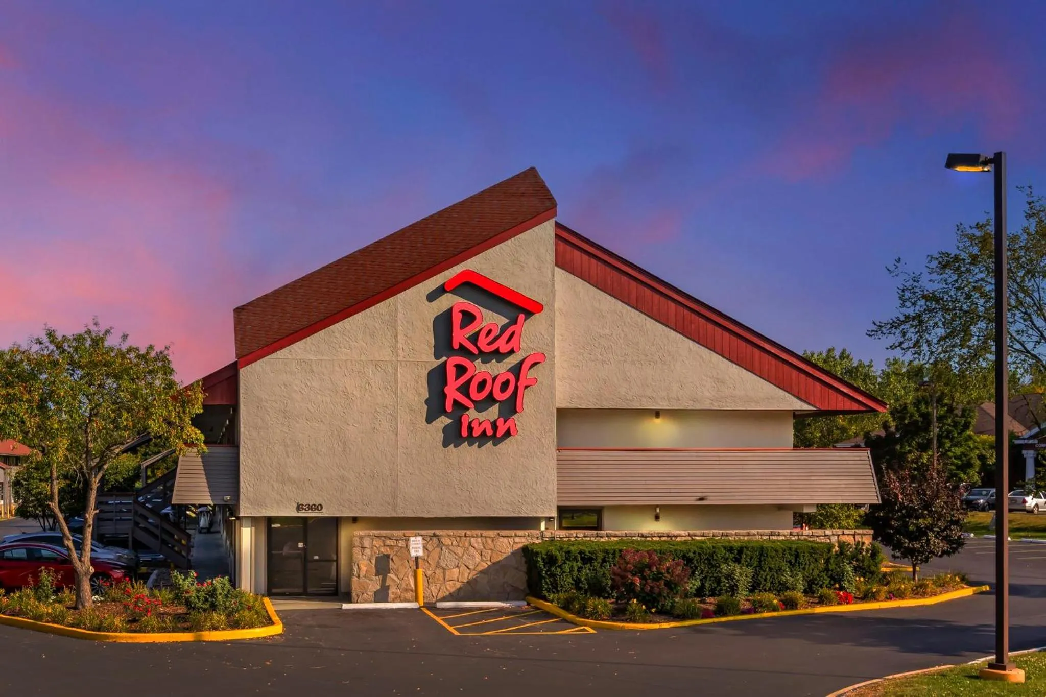Facade/entrance in Red Roof Inn Milwaukee Airport Oak Creek