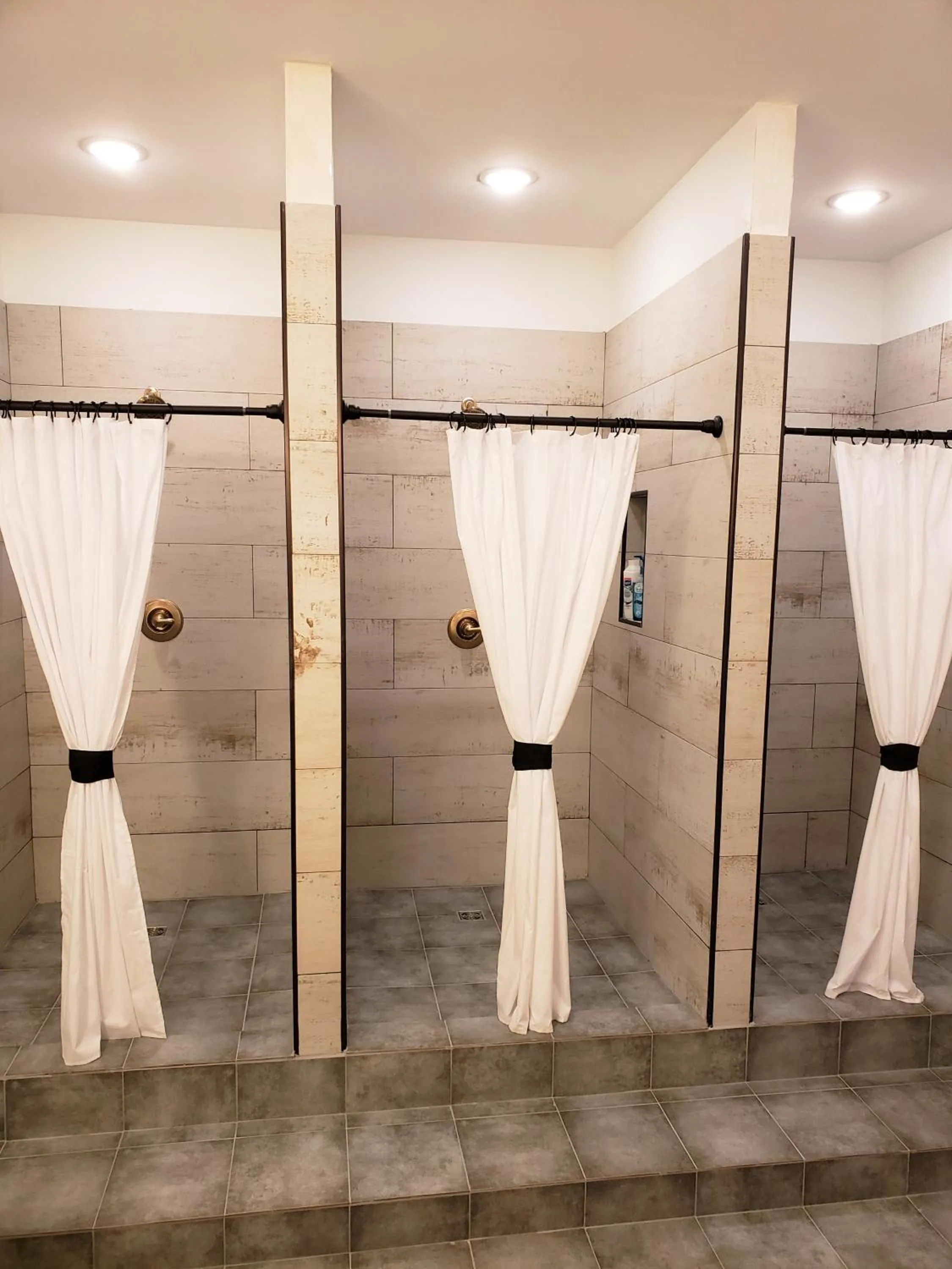 Shower in HOSTEL Auberge Clarksdale