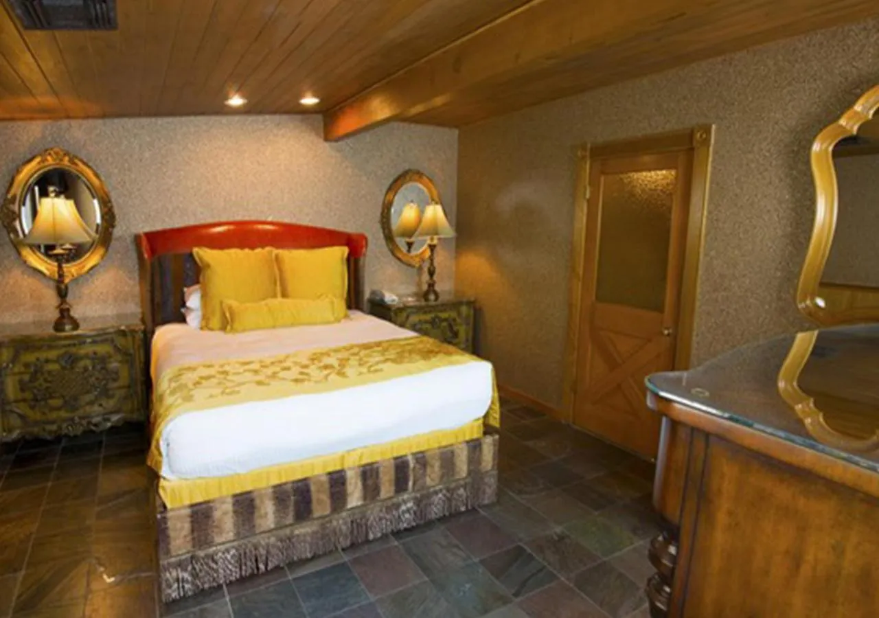 Bed in Madonna Inn
