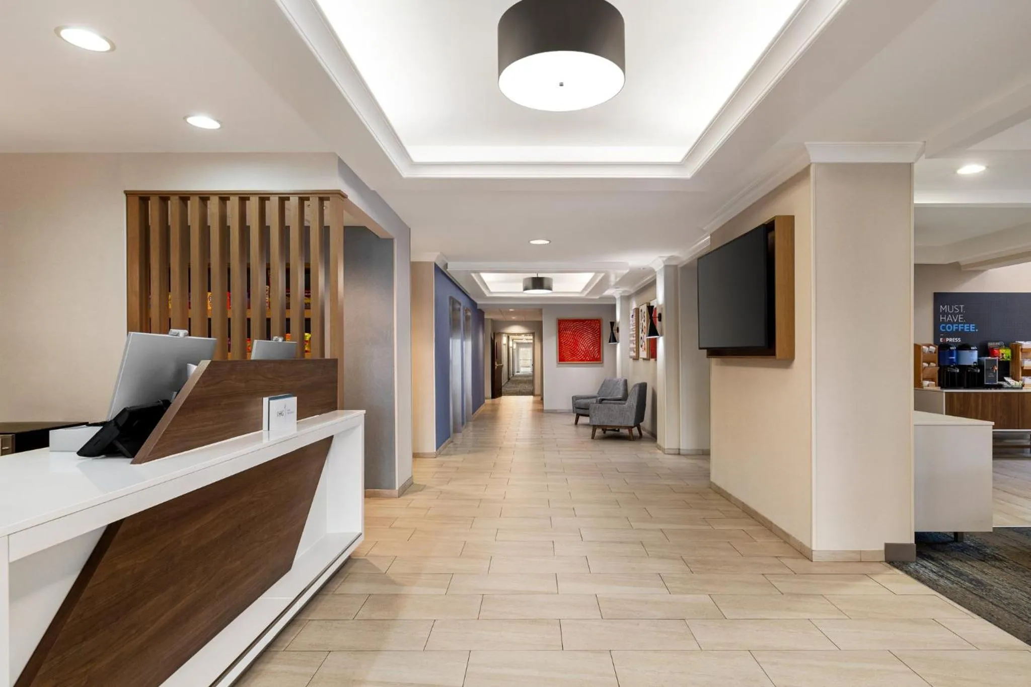 Property building in Holiday Inn Express & Suites - Tuscaloosa-University by IHG