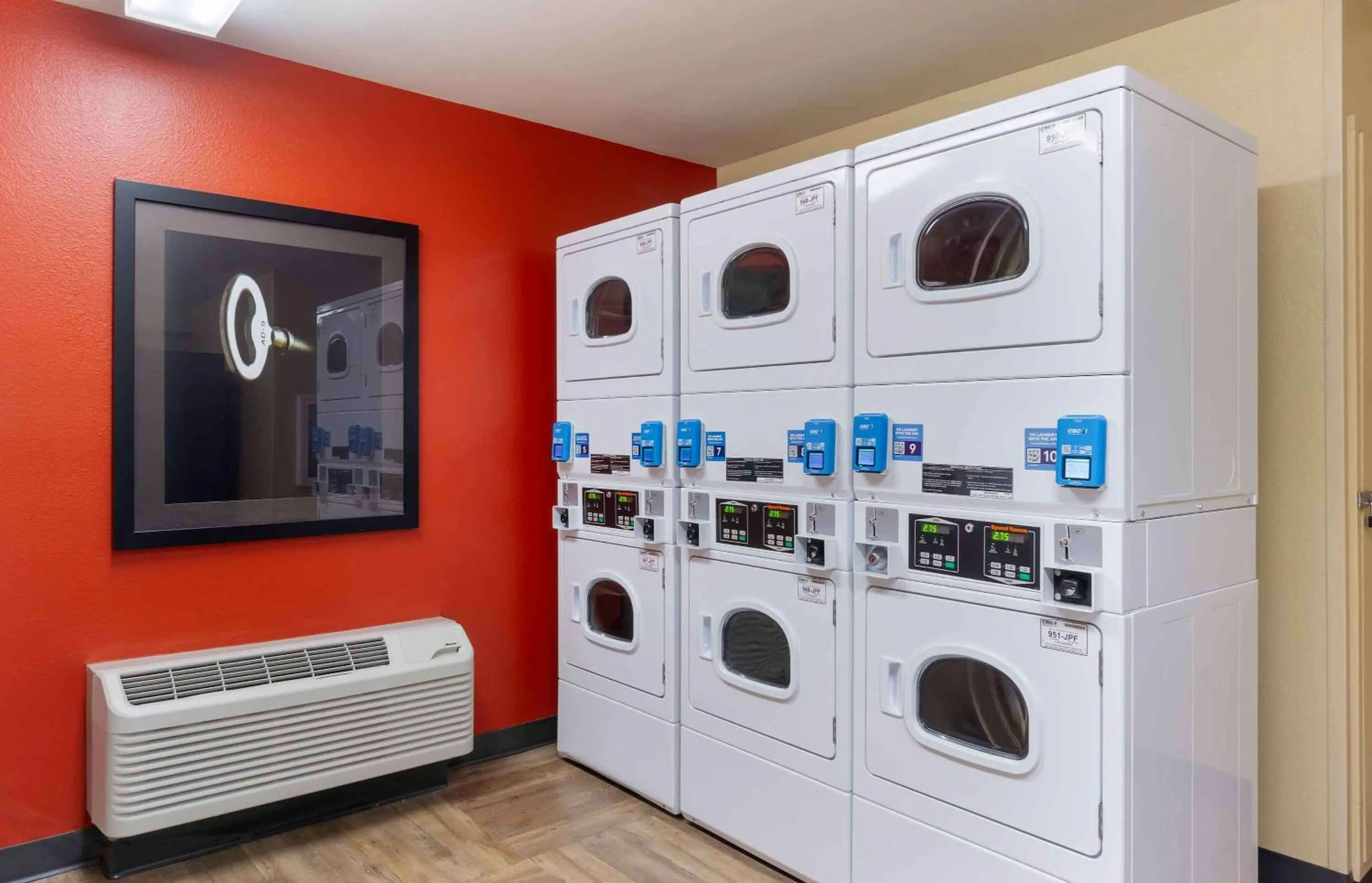 Property building in Extended Stay America Suites - Seattle - Lynnwood