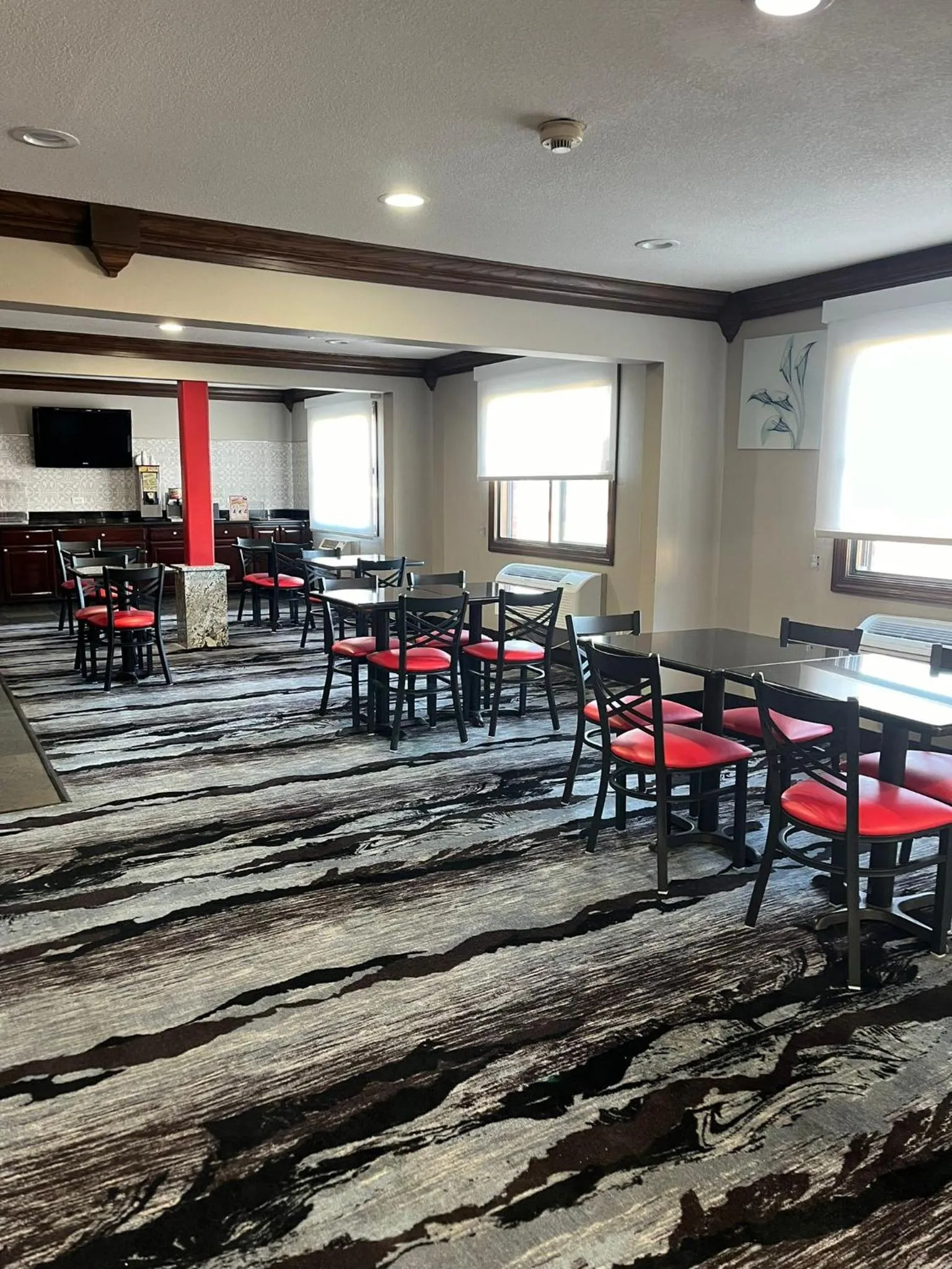 Breakfast in Ramada by Wyndham Cedar Rapids South