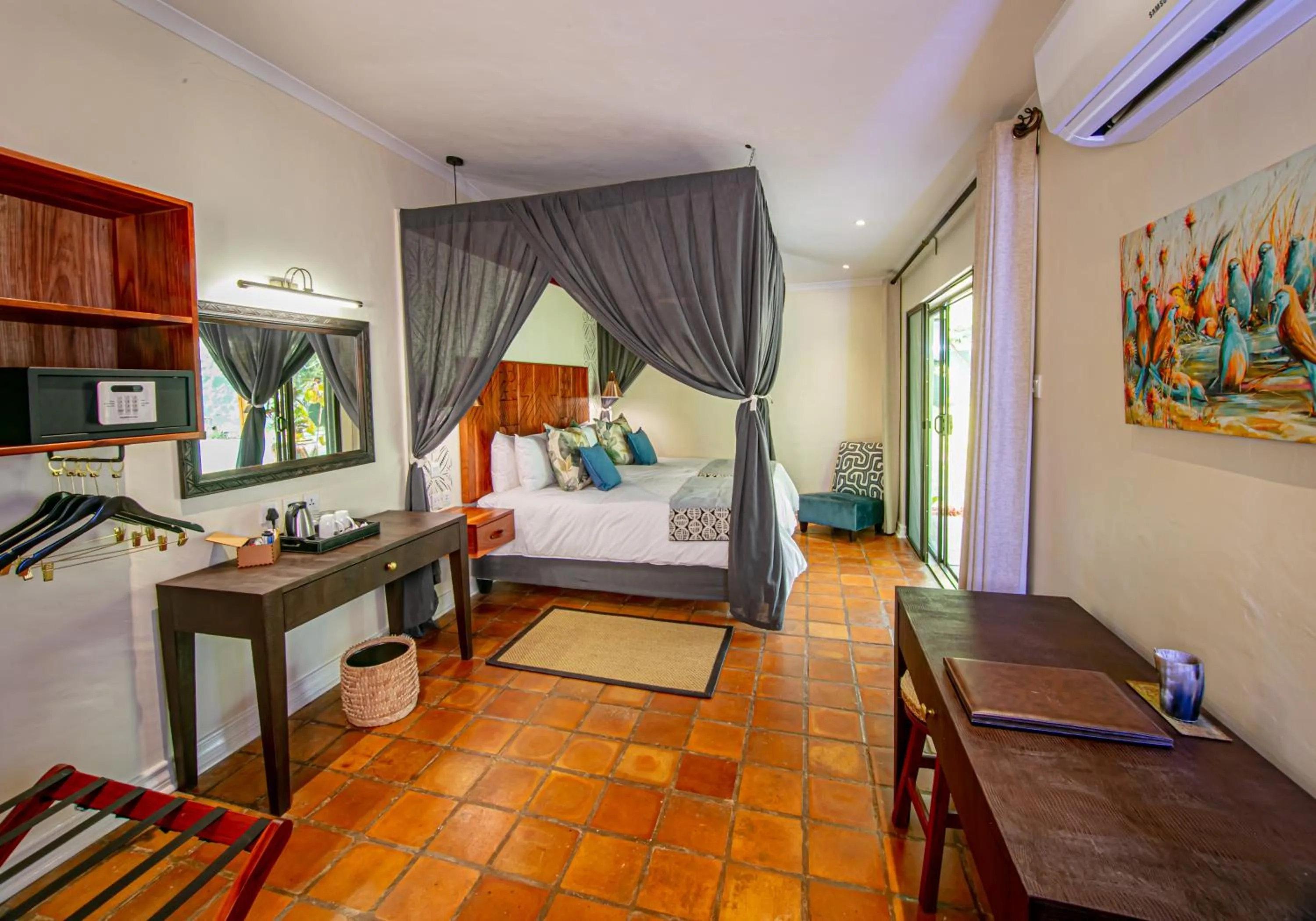 Bedroom, Bed in Shongwe Lookout