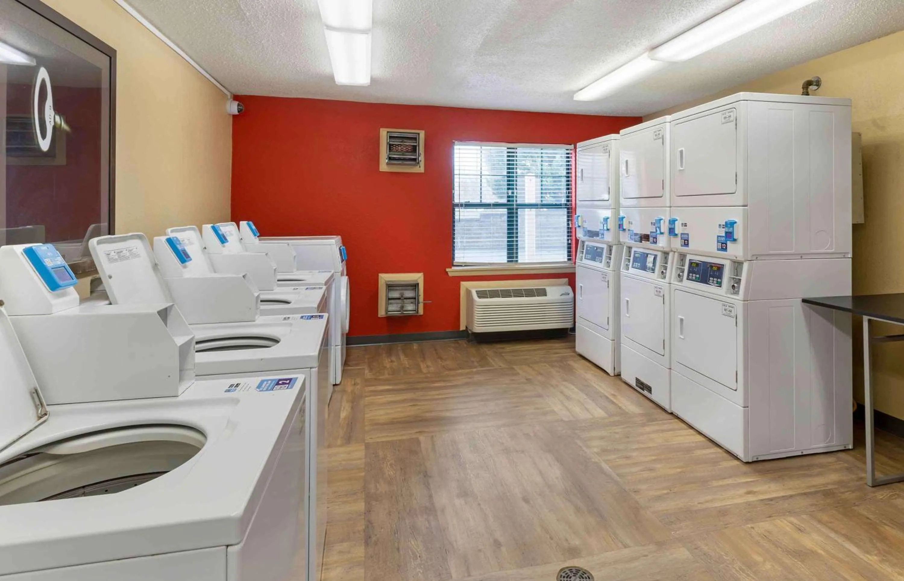 Property building in Extended Stay America Select Suites - Greenville - Airport