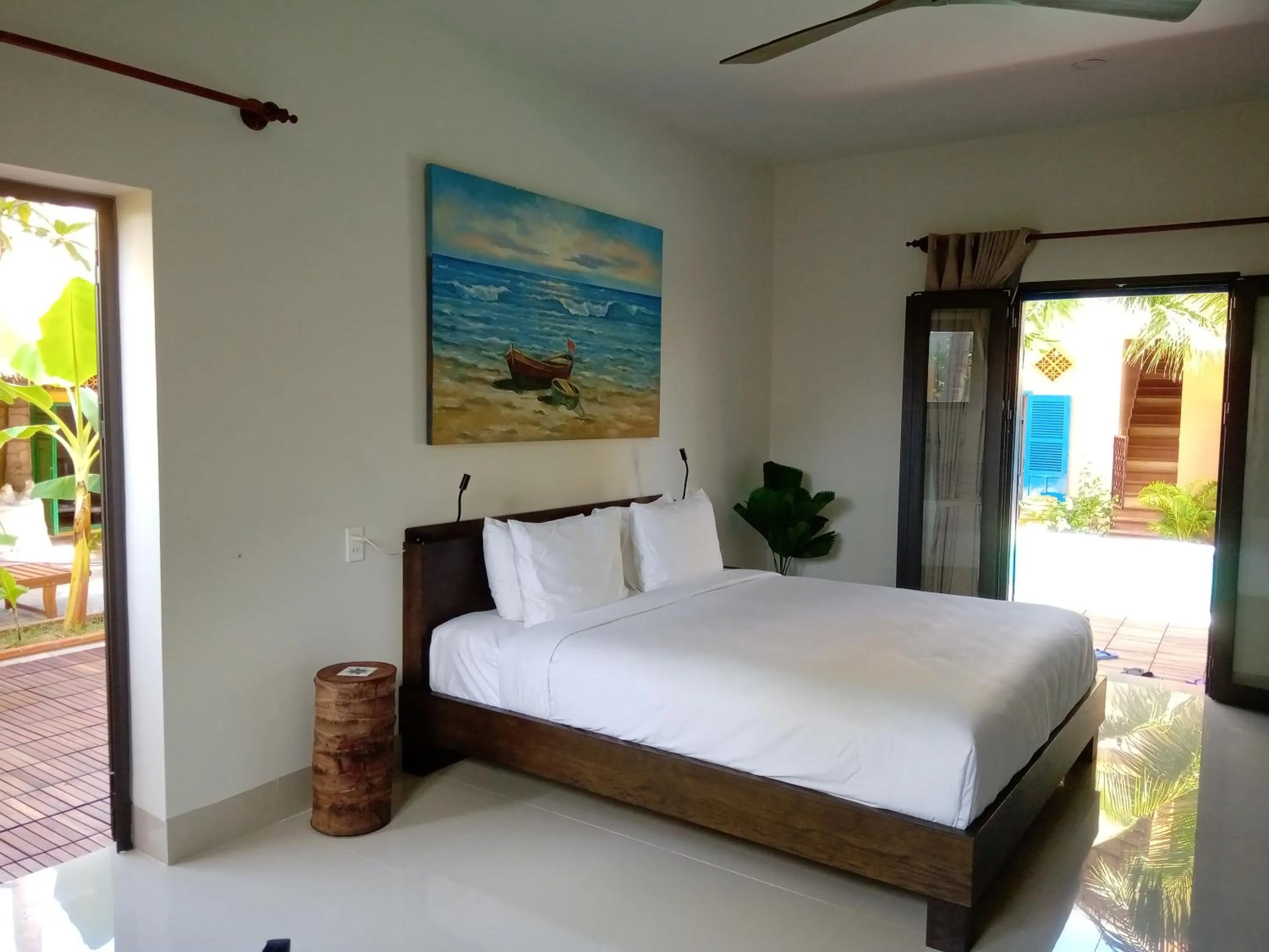 Bed in MiNhon Hotel Muine