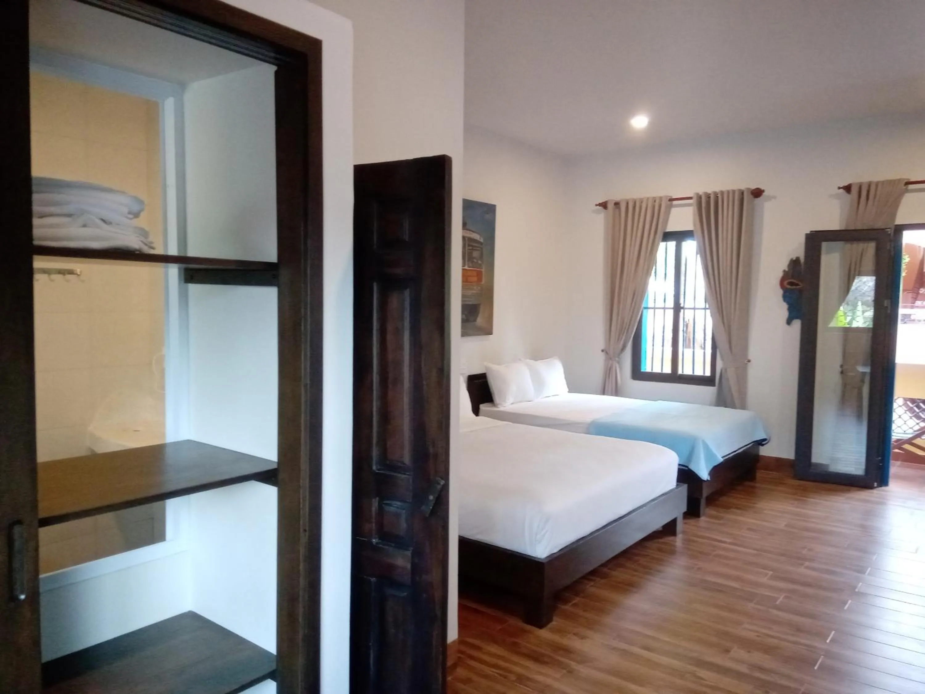 Toilet, Bed in MiNhon Hotel Muine