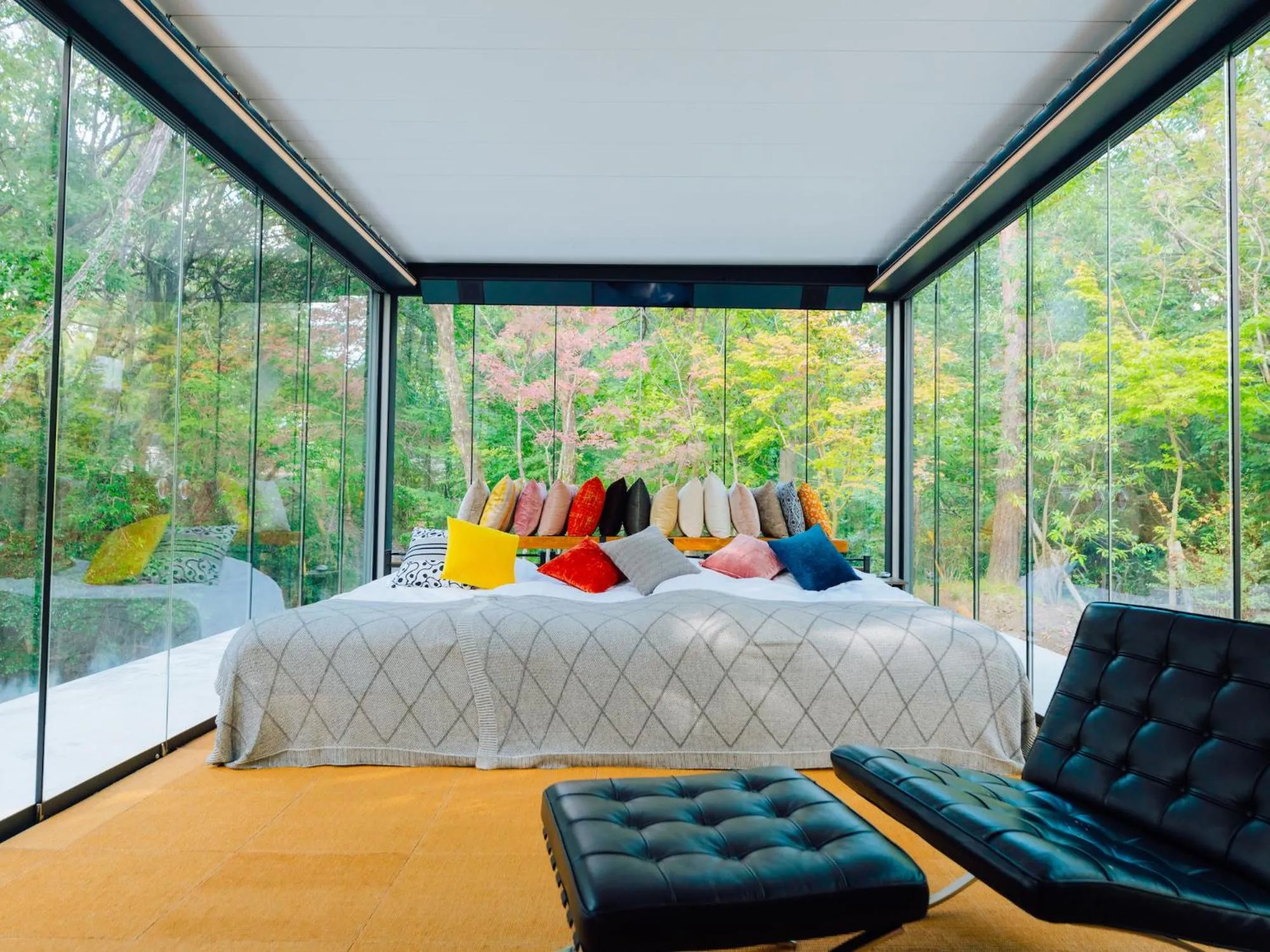 Bed in Yufuin Glamping COMOREBI