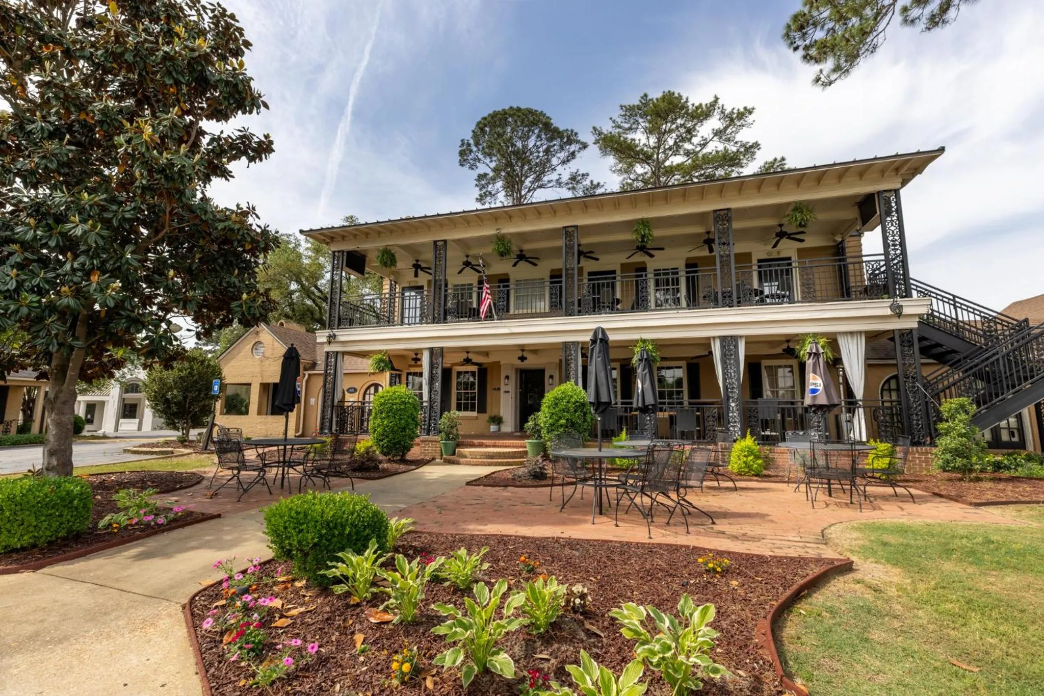 Property building in Merry Acres Inn