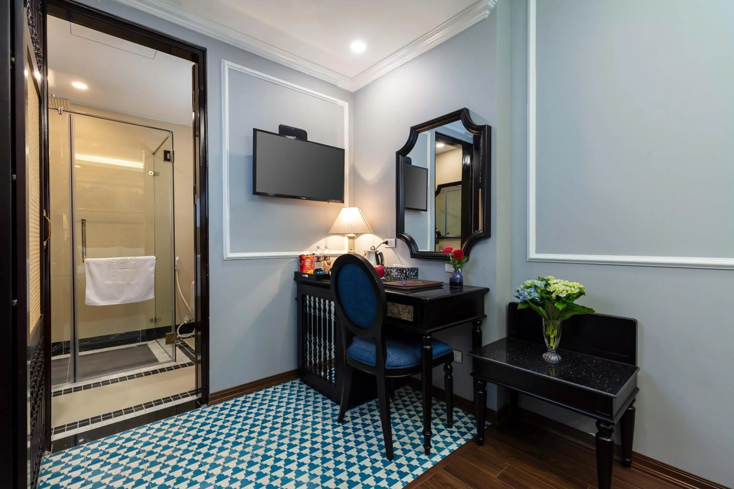 TV and multimedia in Babylon Premium Hotel & Spa