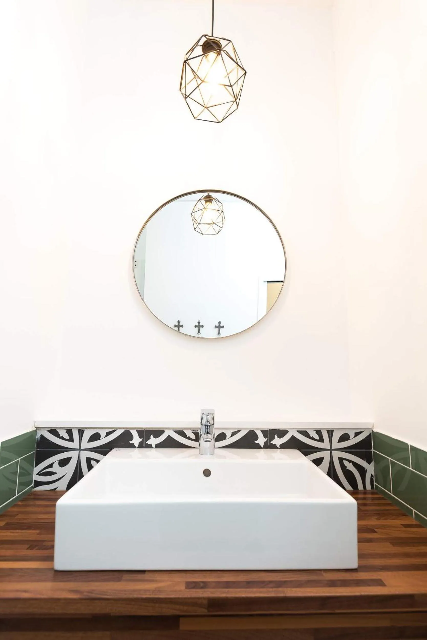 Bathroom in Le Couvent - Hostel