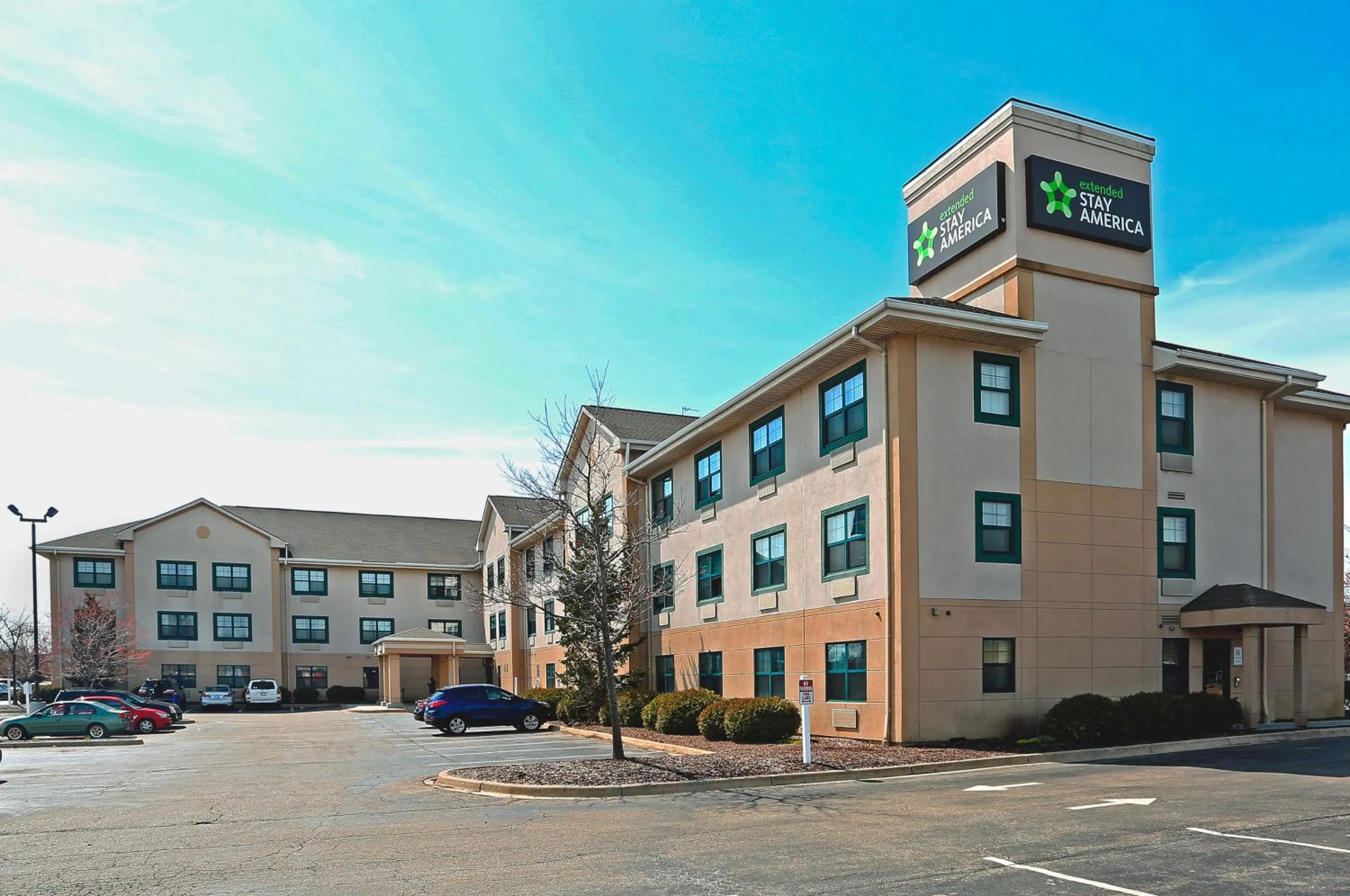 Property building in Extended Stay America Select Suites - Detroit - Roseville