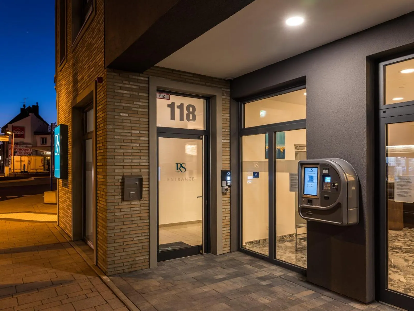 Facade/entrance in RS-HOTEL - smart & modern Hotel Apartments