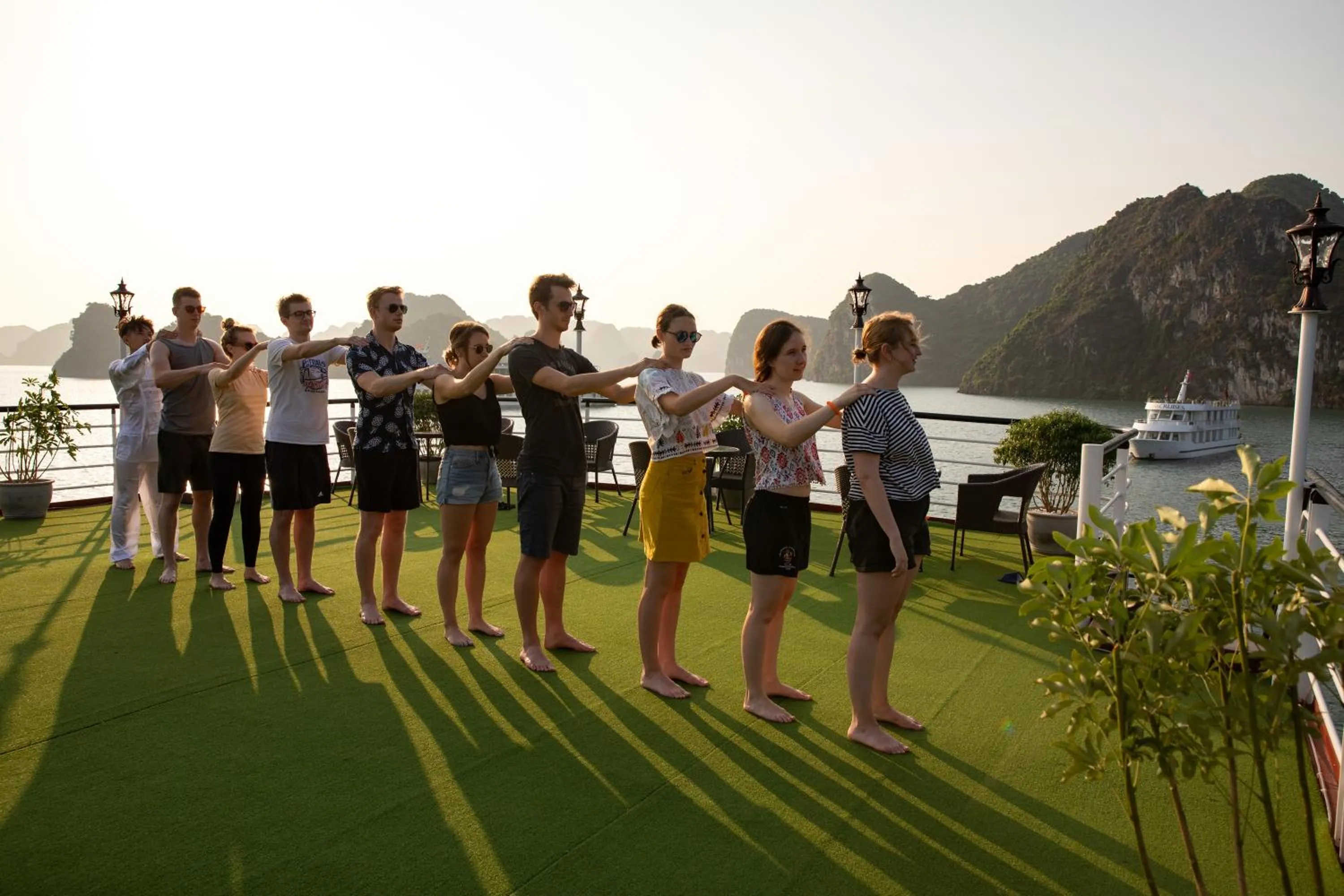 Day in Doris Cruise by HAG