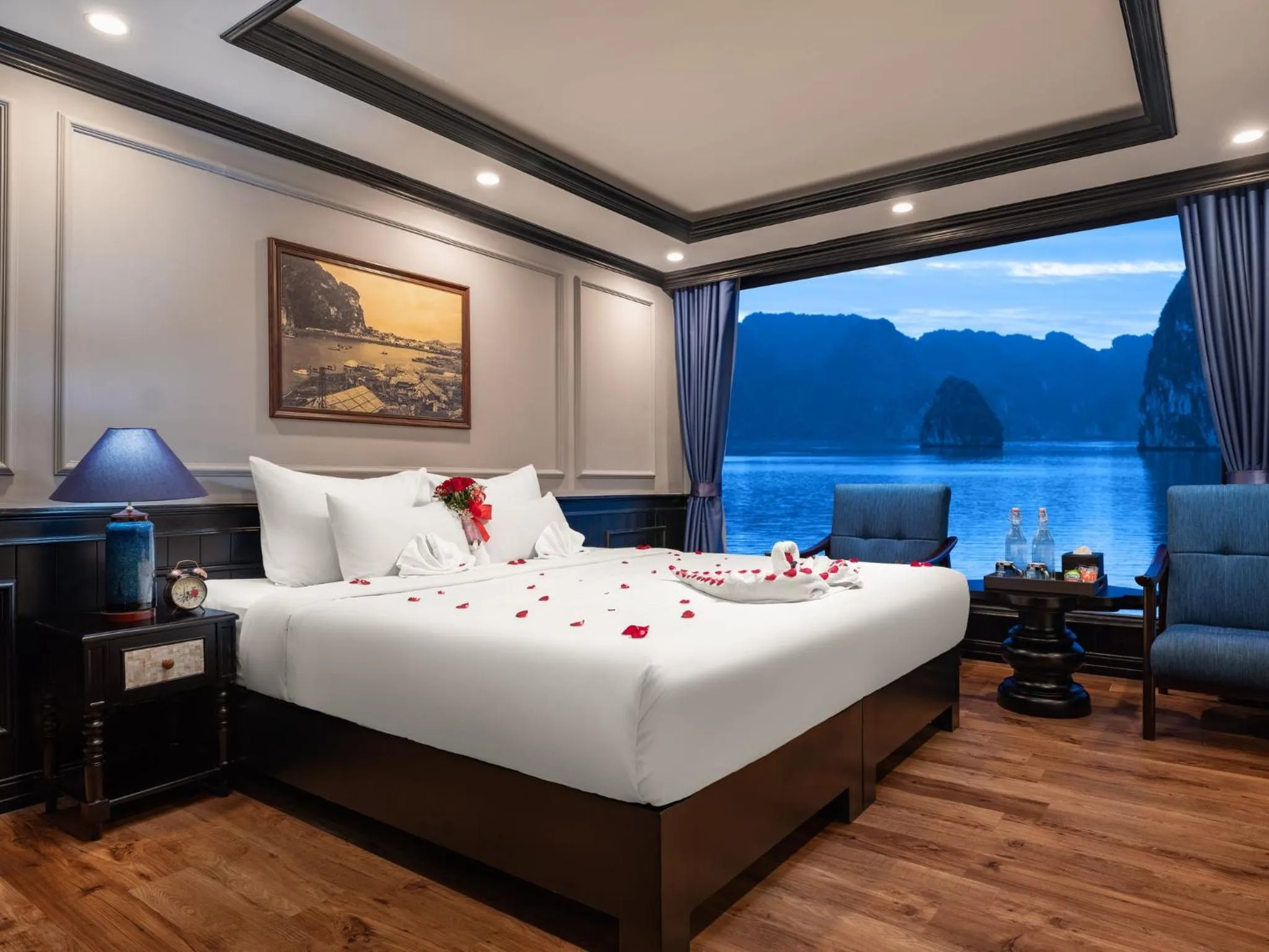 Bed in Doris Cruise by HAG