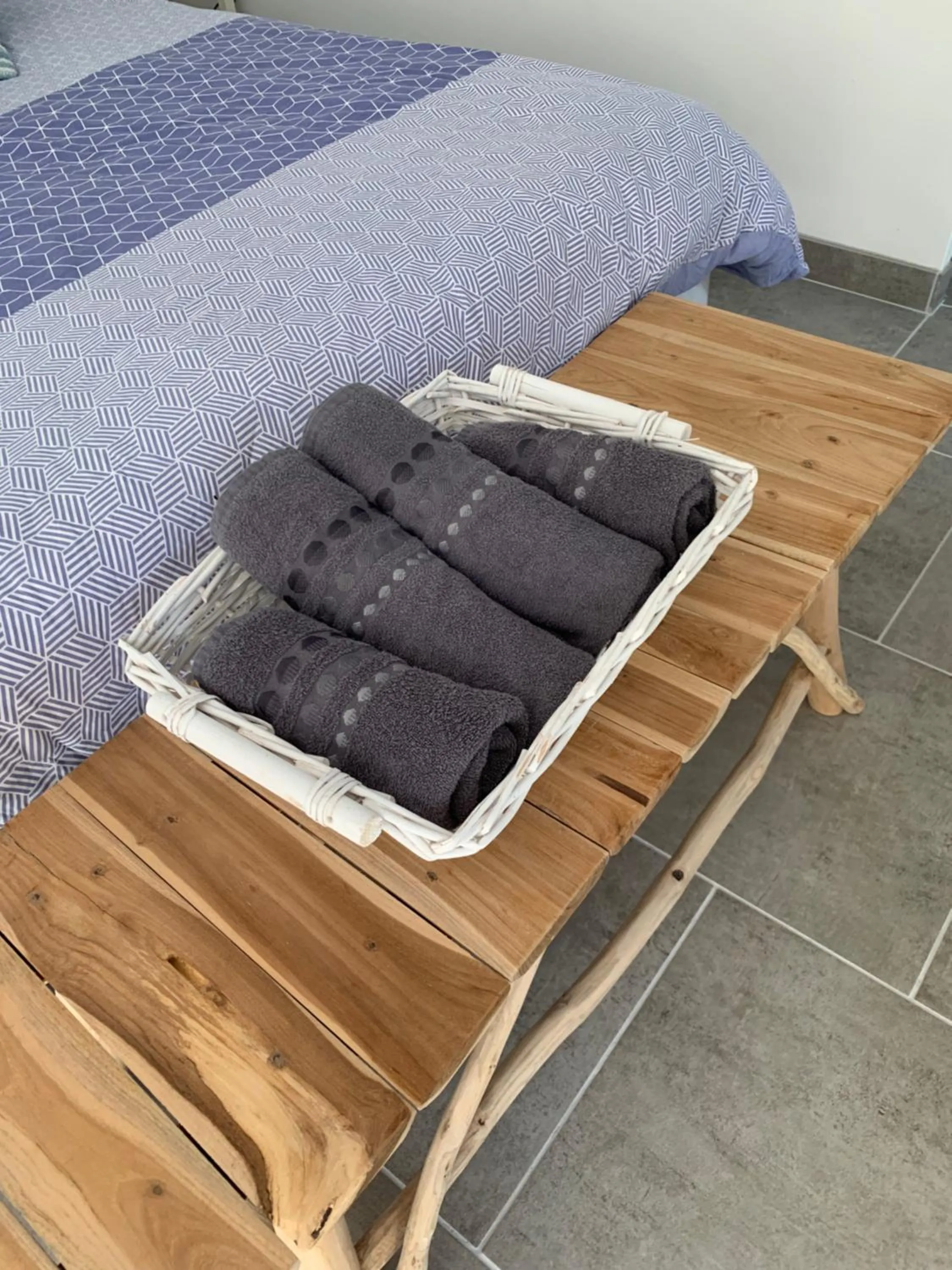 Bed in Sur la route des peintres