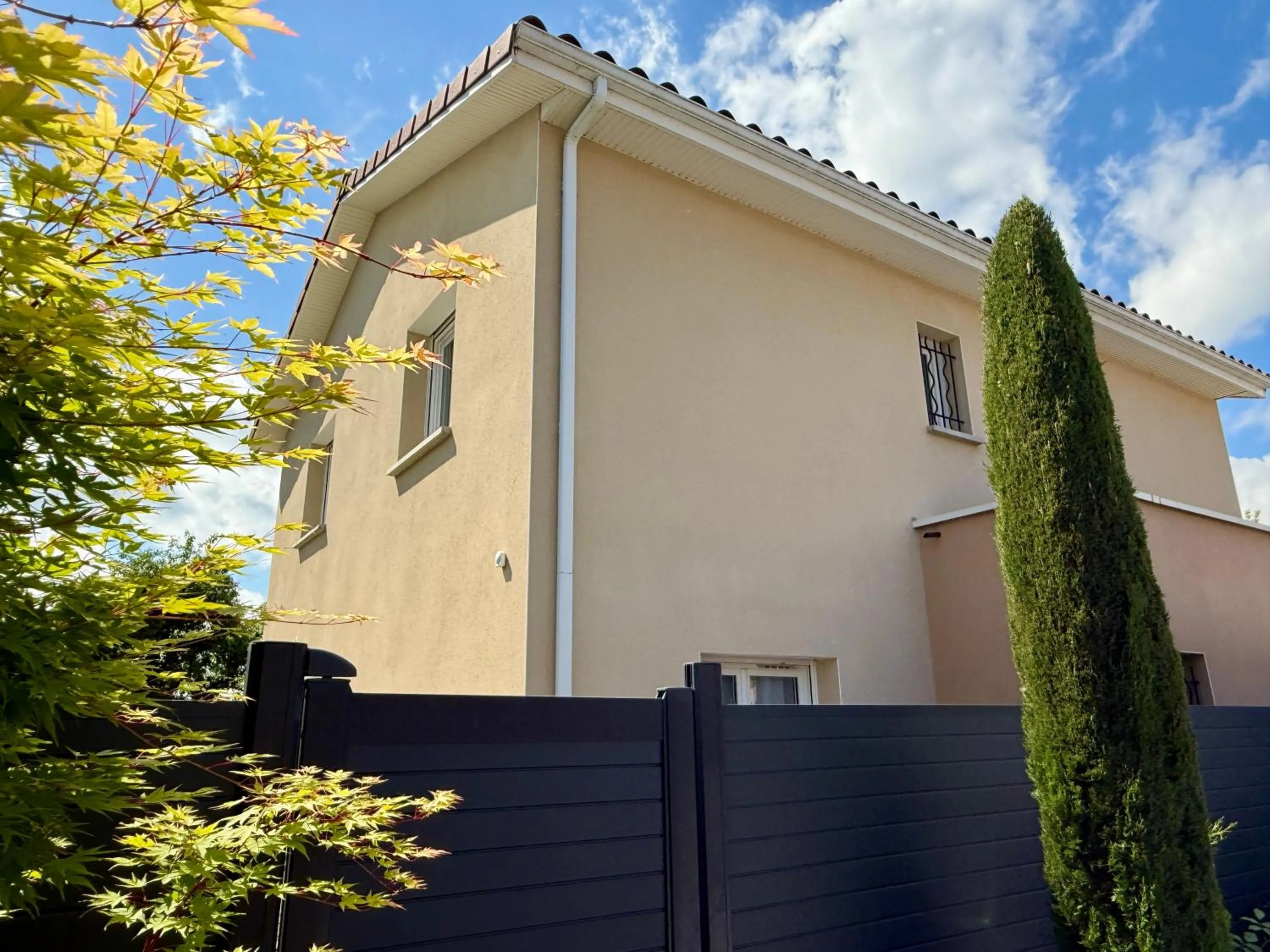 Property building in Chambres d'hôtes Grange Debout
