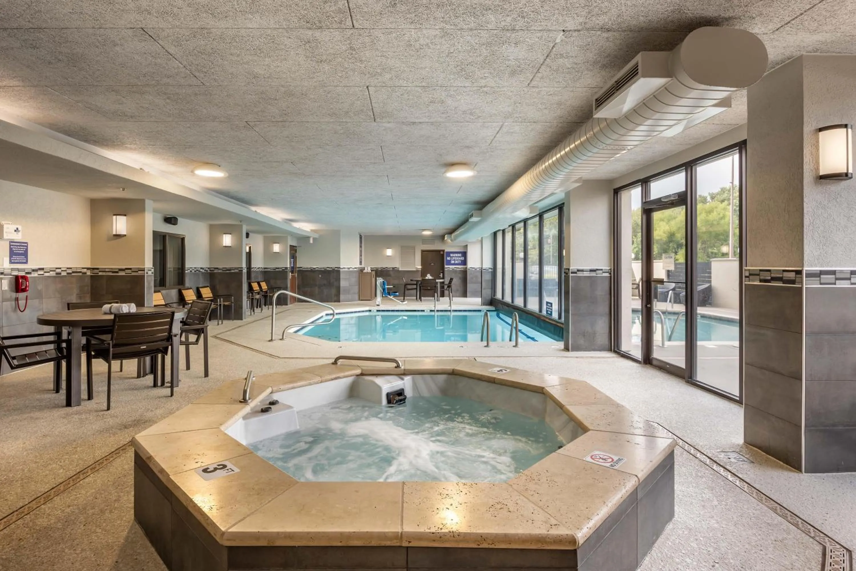 Pool view in Drury Inn & Suites Springfield MO