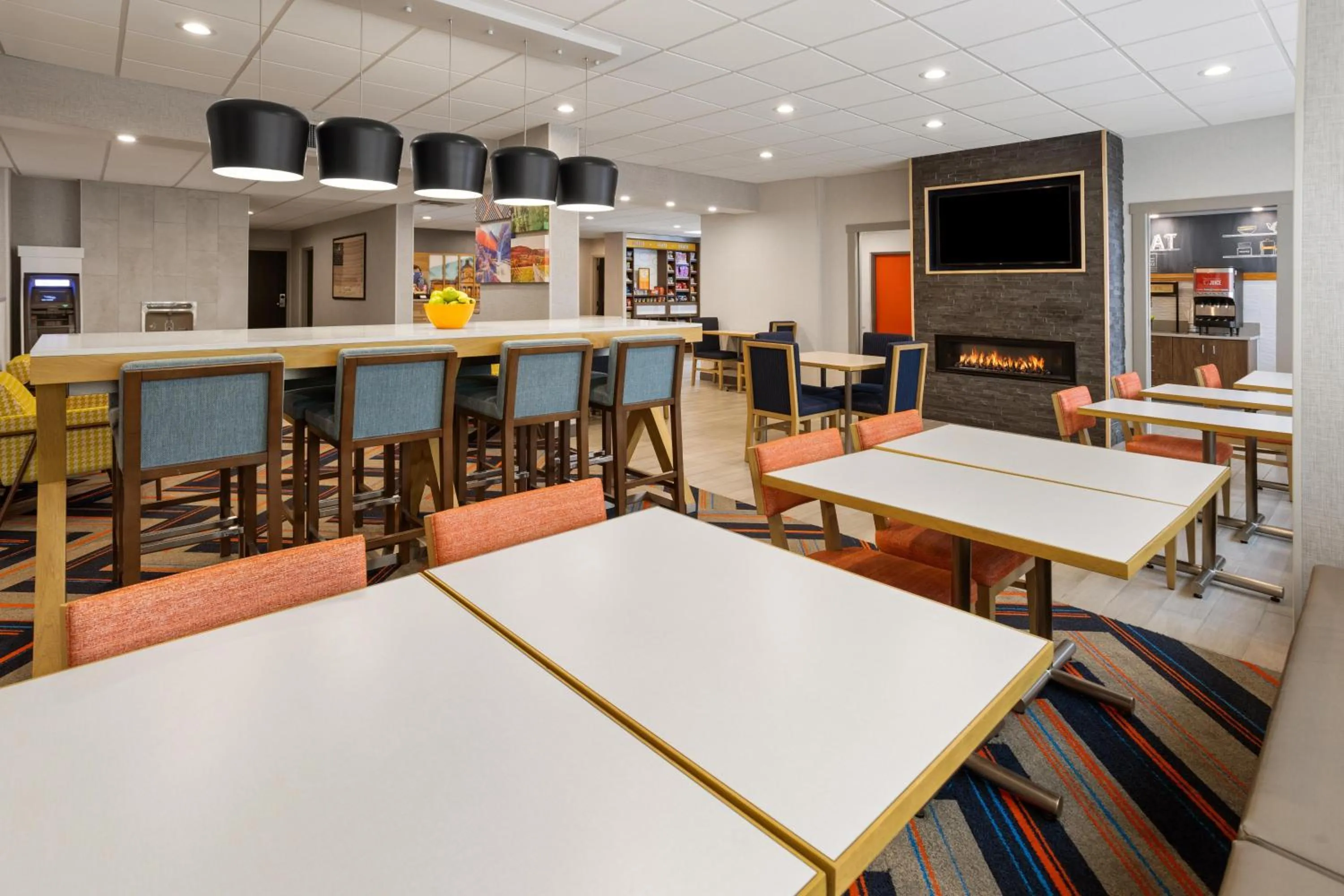 Breakfast in Hampton Inn Somerset