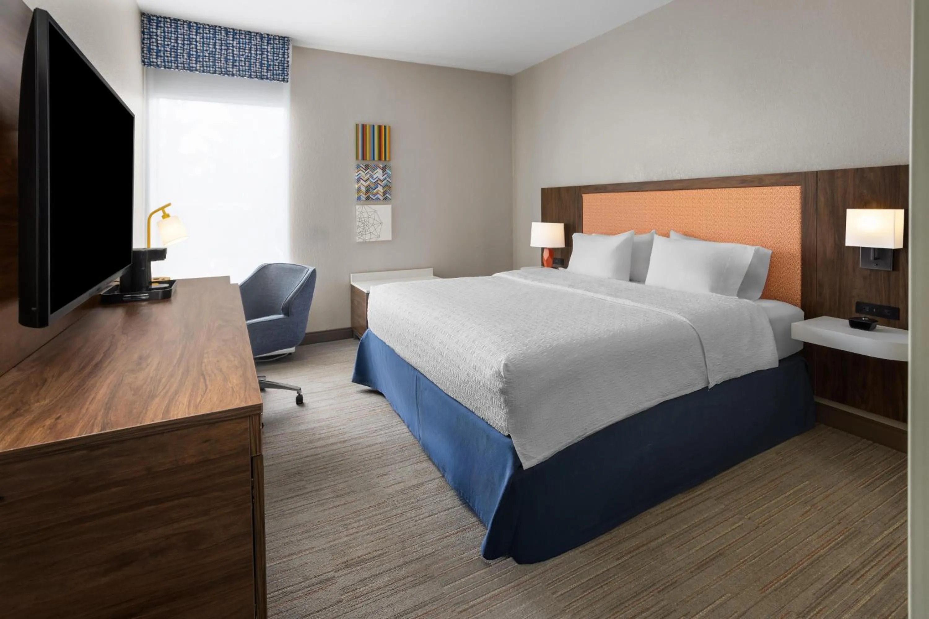 Bed in Hampton Inn Somerset