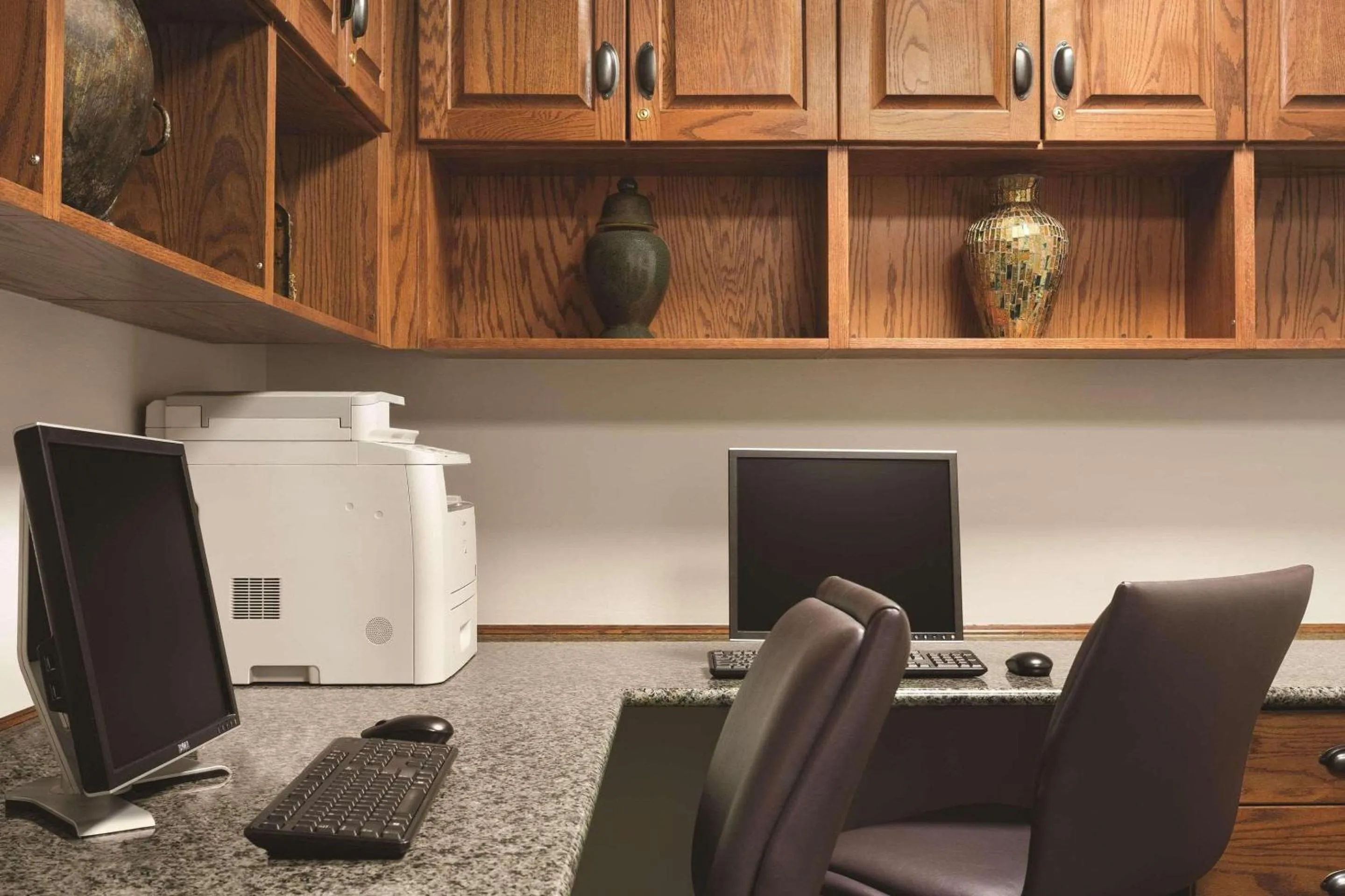 Business facilities in Country Inn & Suites by Radisson, Bentonville South - Rogers, AR