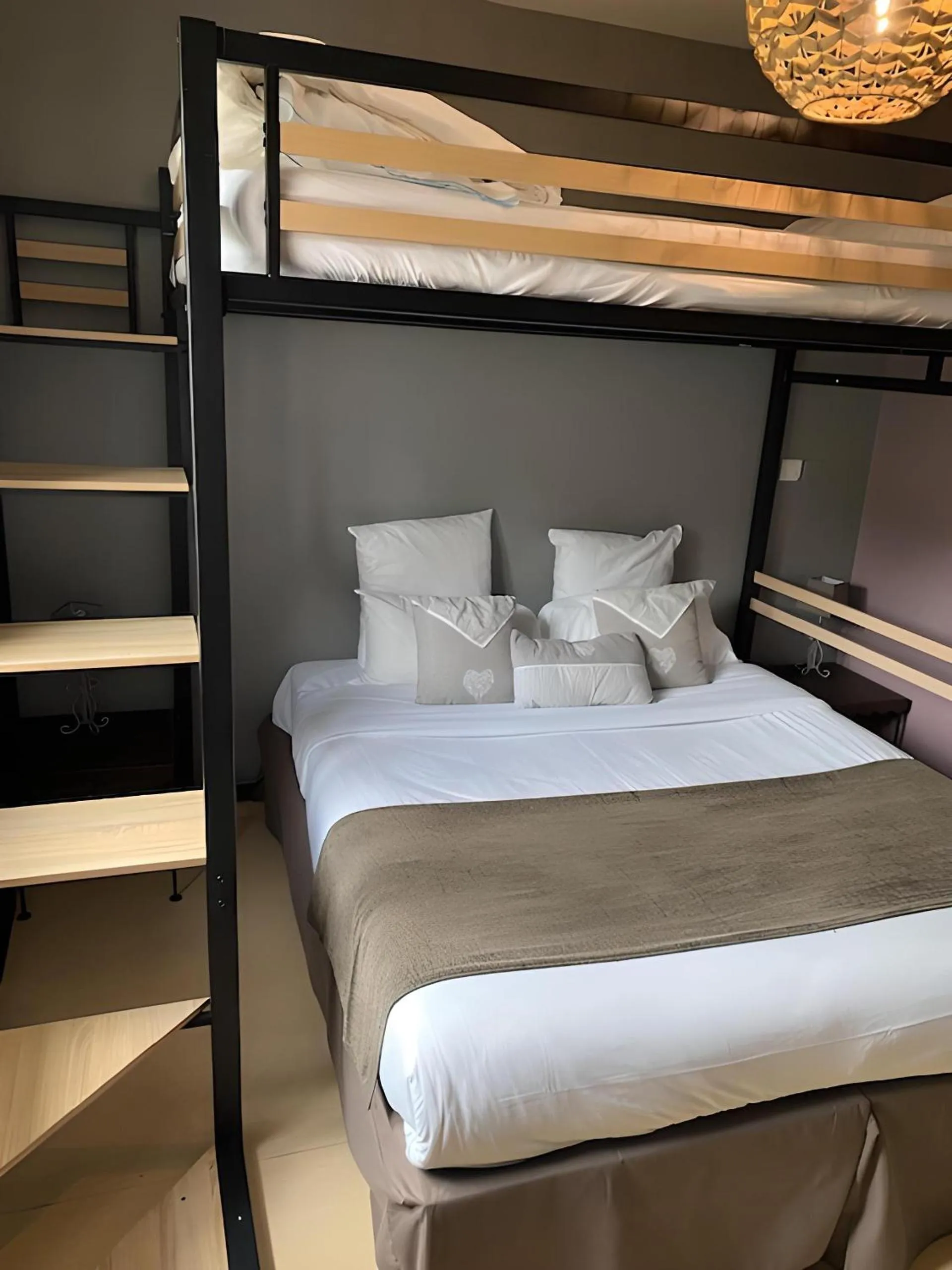 Bed in Le President-Gare Nimes Pont Du Gard