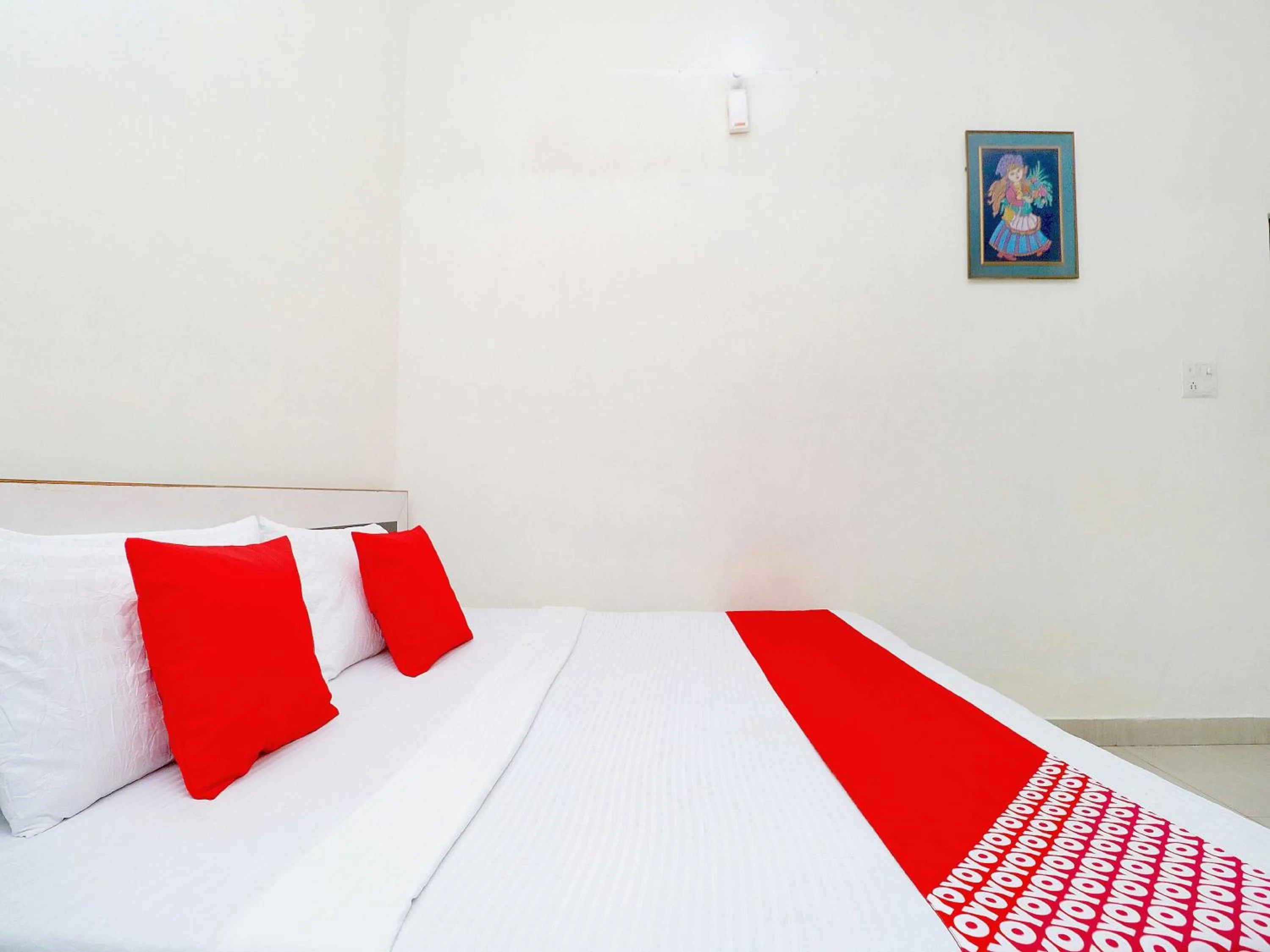 Bedroom, Bed in Hotel O Welcome Lounge