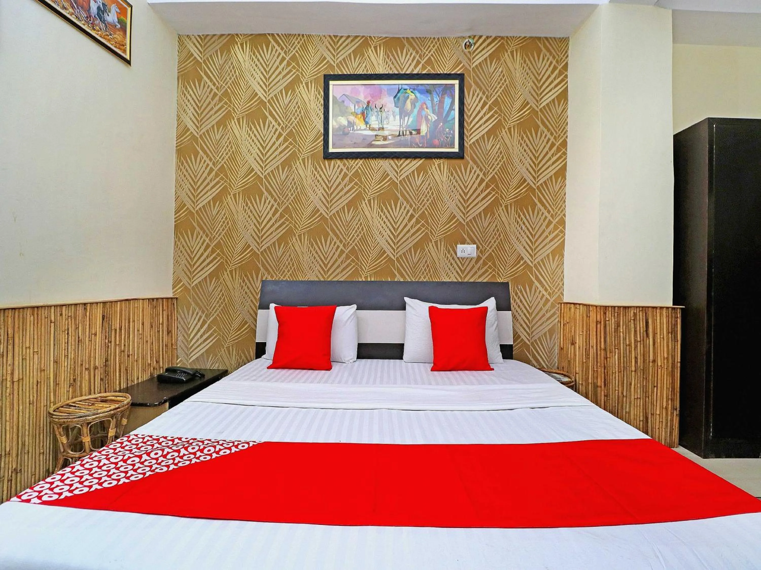 Bedroom, Bed in Hotel O Welcome Lounge