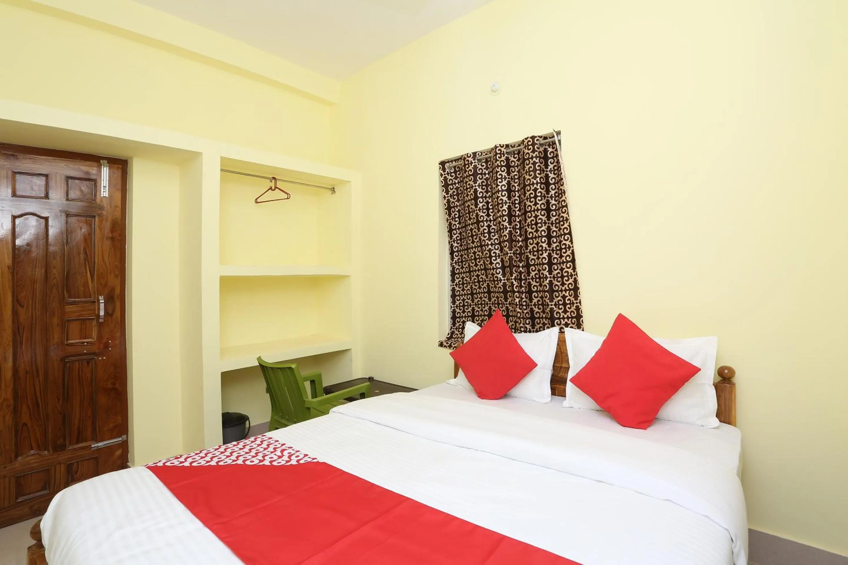 Bedroom in Hotel O Nandan Residency