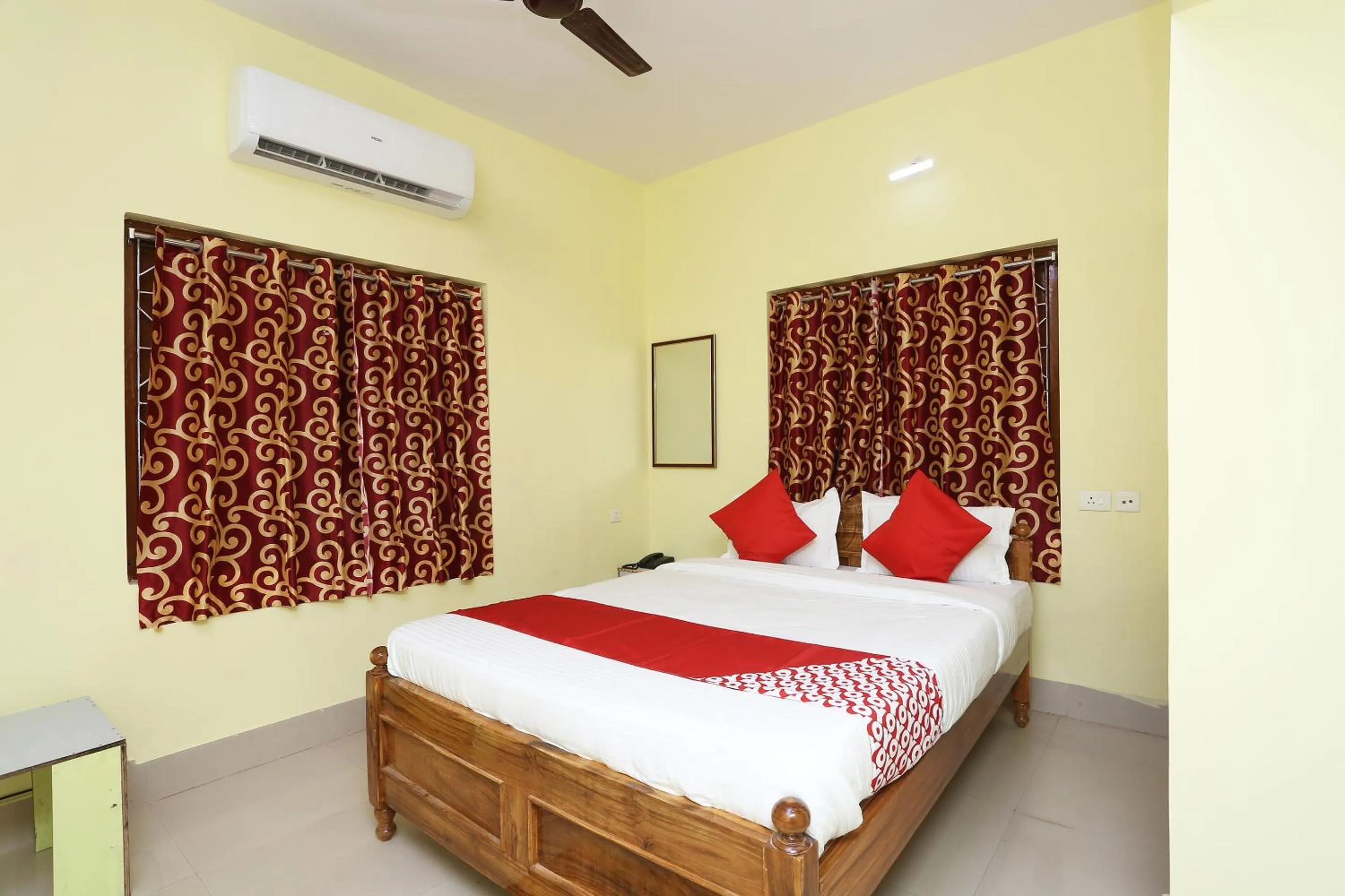Bedroom in Hotel O Nandan Residency