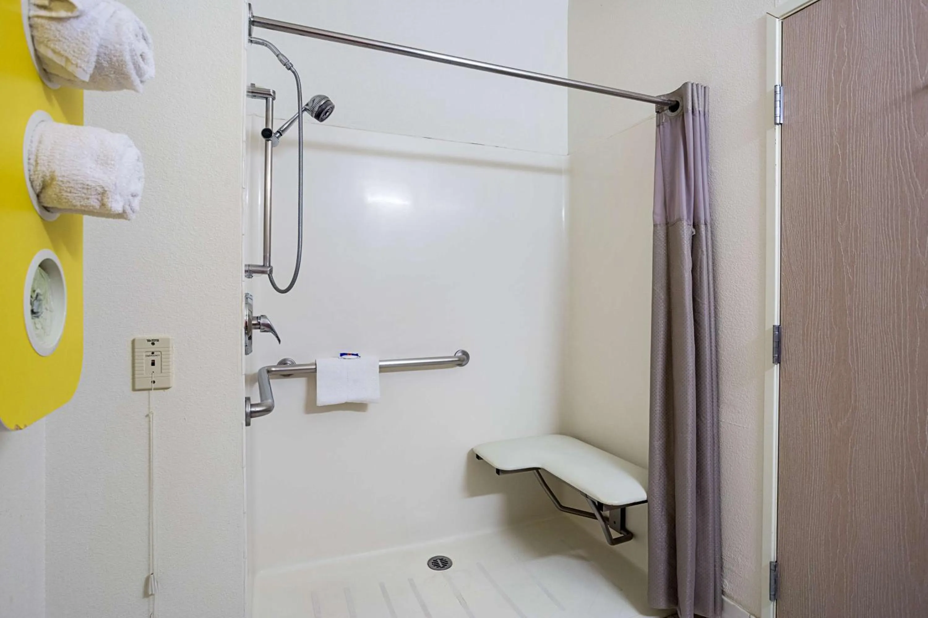 Shower in Motel 6-Page, AZ