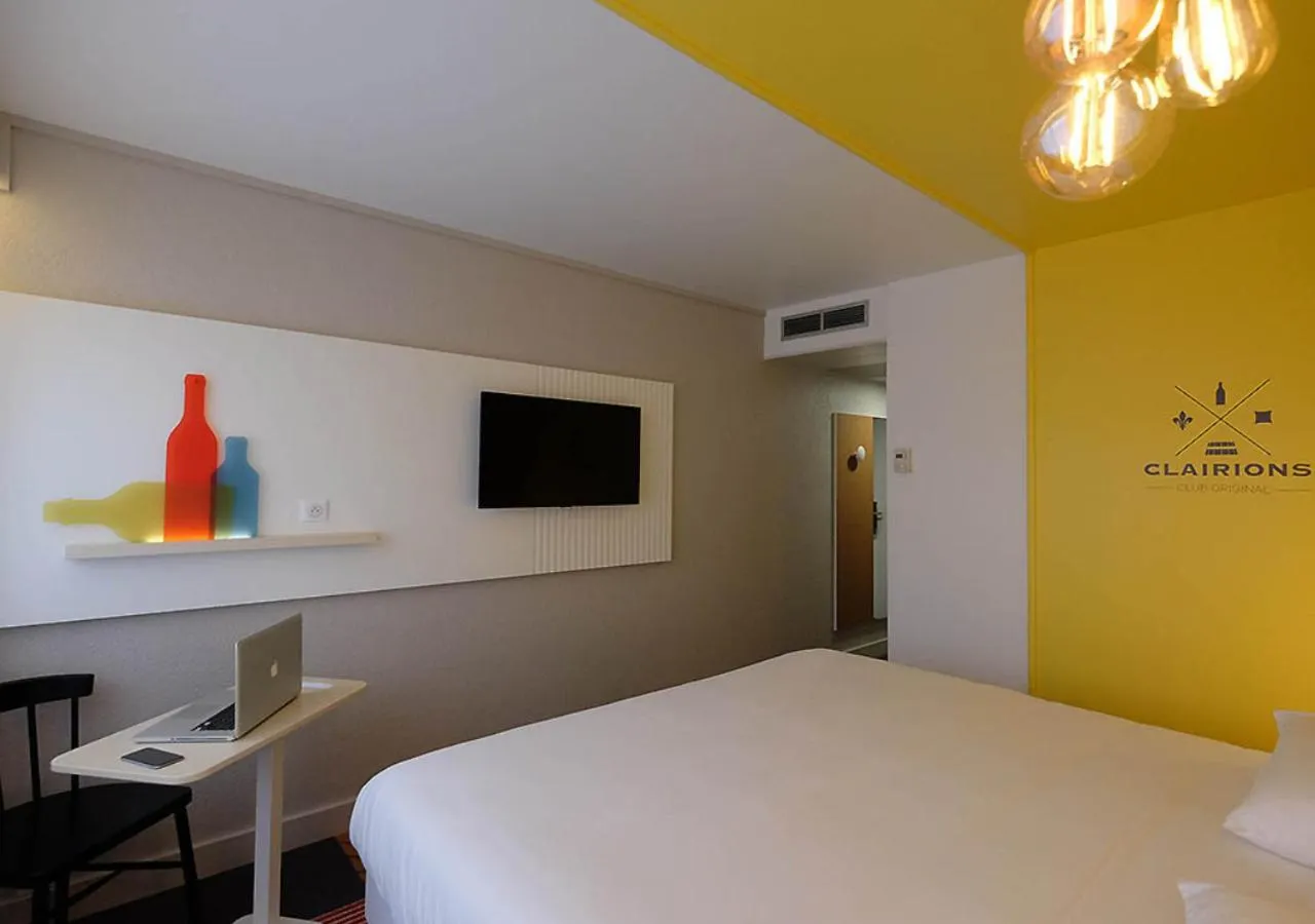 Bedroom, Bed in Hôtel ibis Styles Auxerre Nord