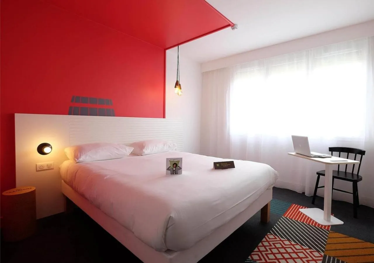 Bedroom, Bed in Hôtel ibis Styles Auxerre Nord
