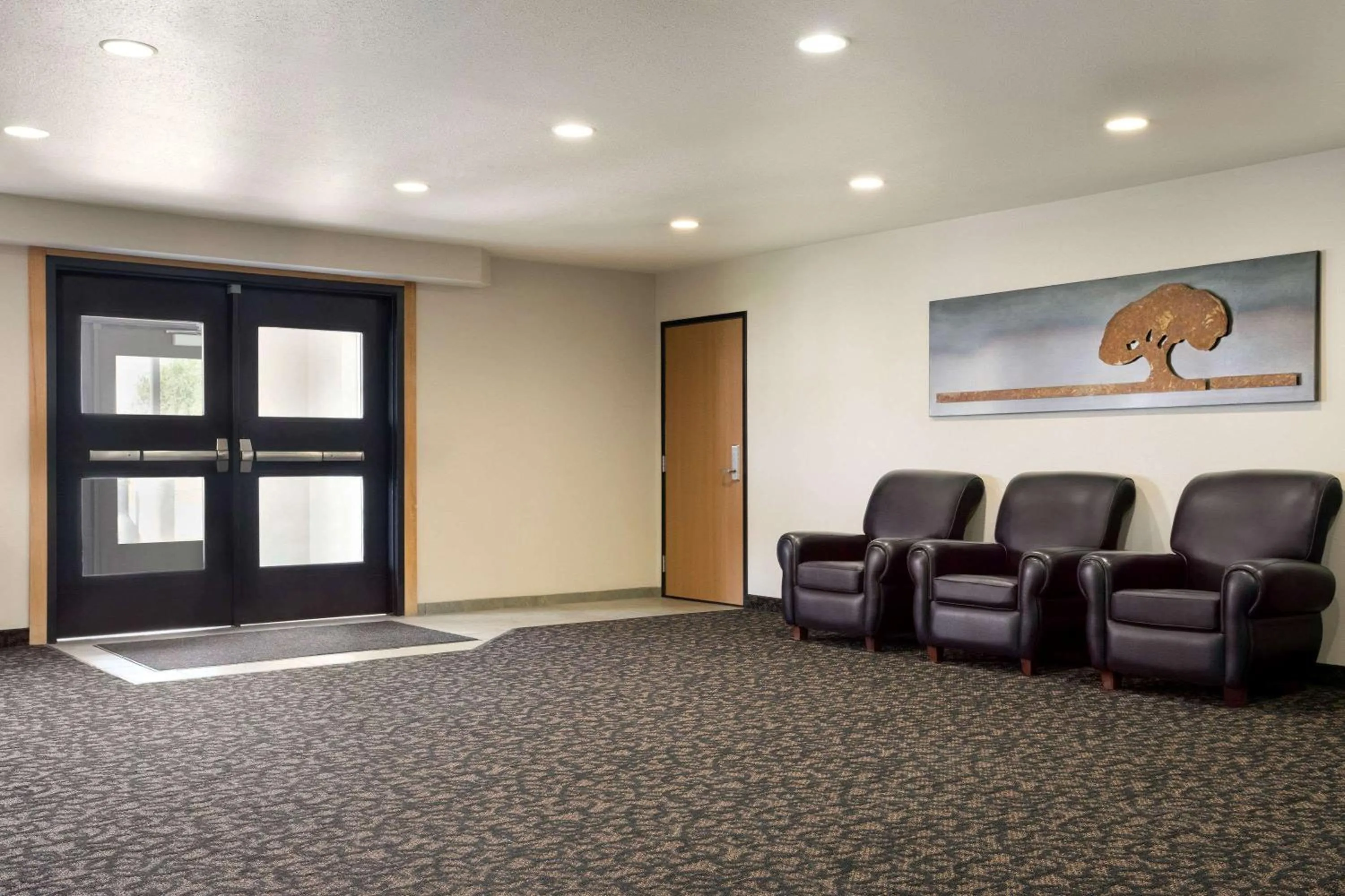 Lobby or reception in Travelodge by Wyndham Bill WY Thunder Basin Ntl Grassland