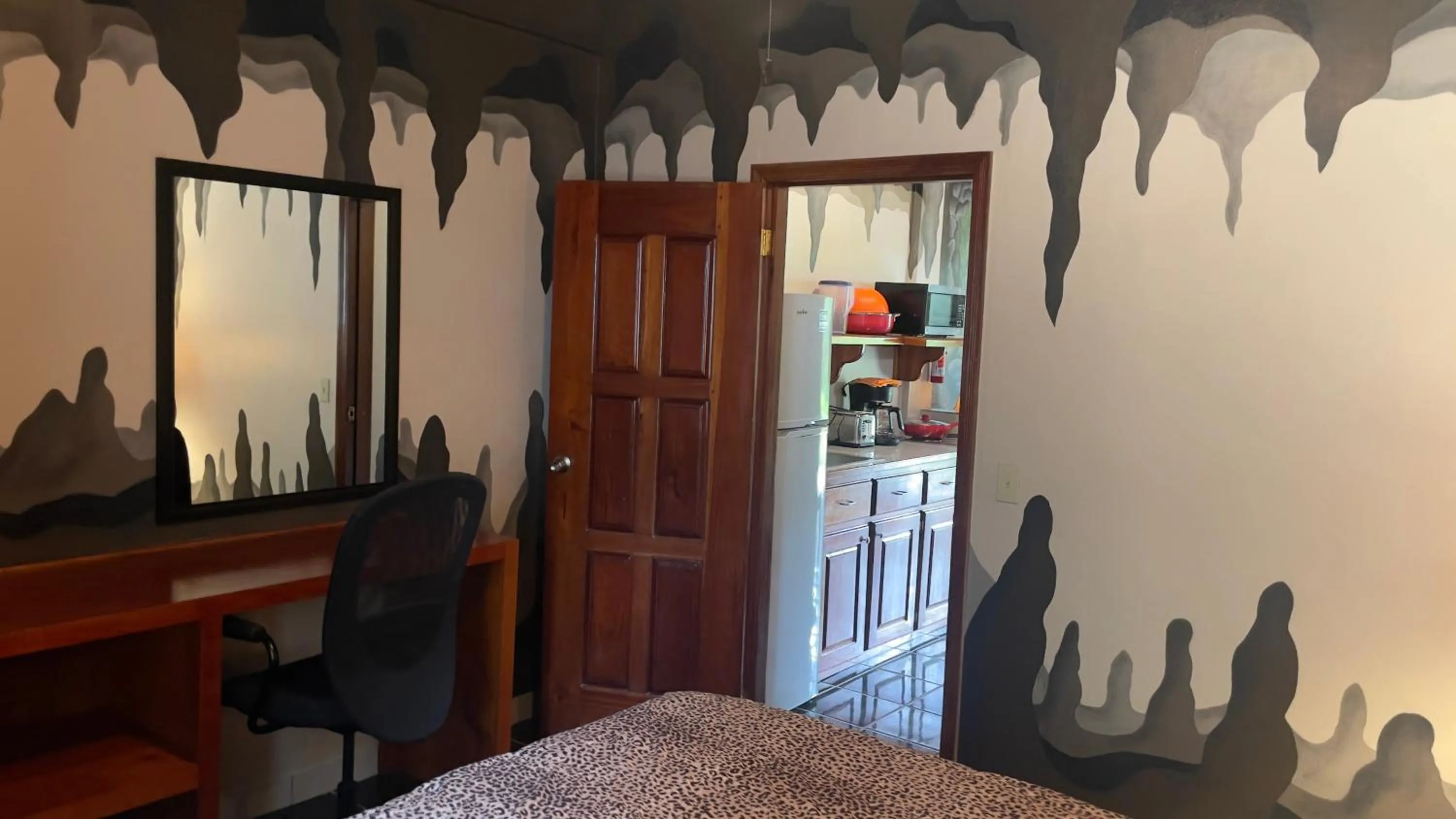 Photo of the whole room in Belize Budget Suites