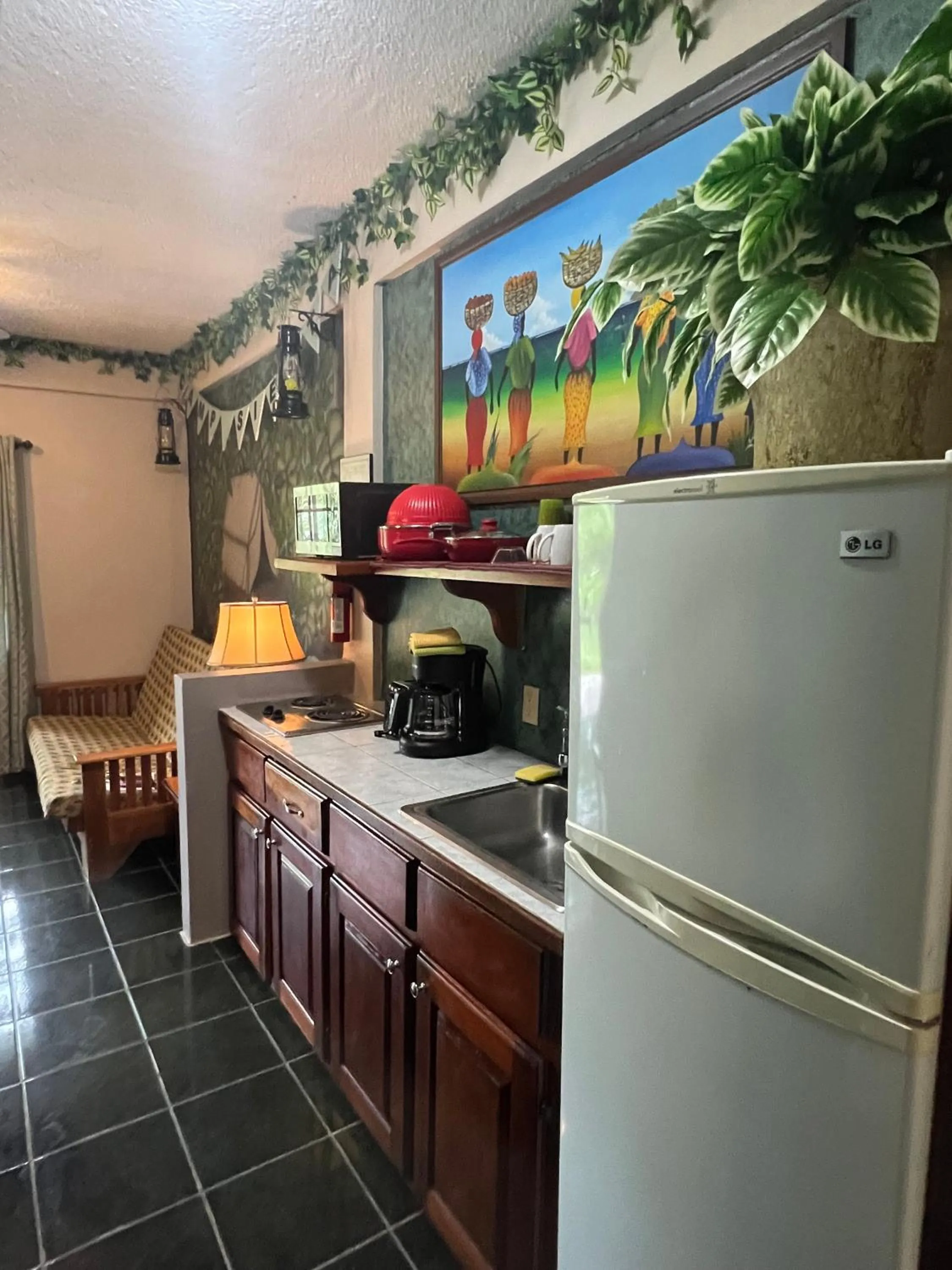 Kitchen or kitchenette in Belize Budget Suites