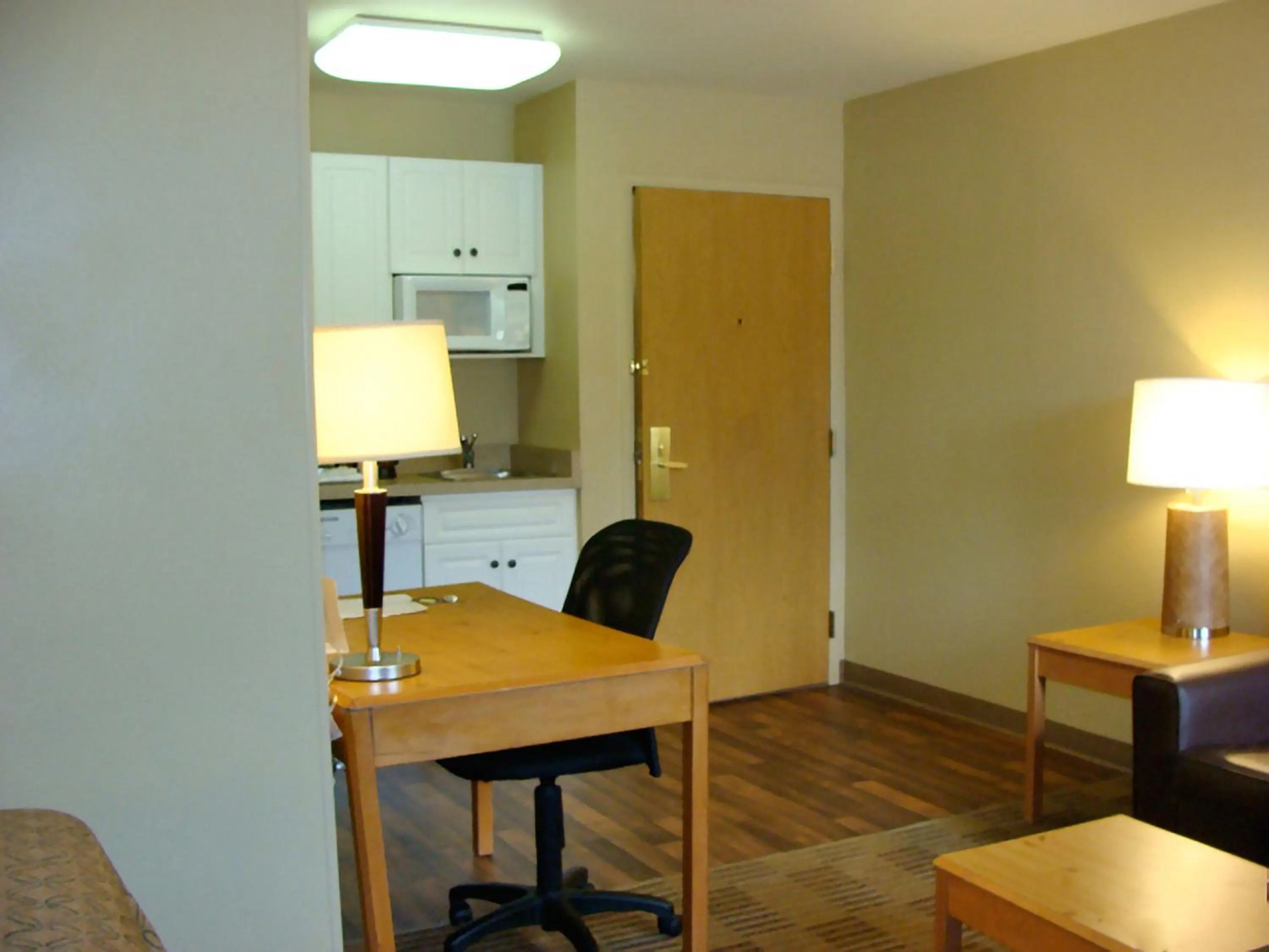 Kitchen or kitchenette in Extended Stay America Suites - Piscataway - Rutgers University