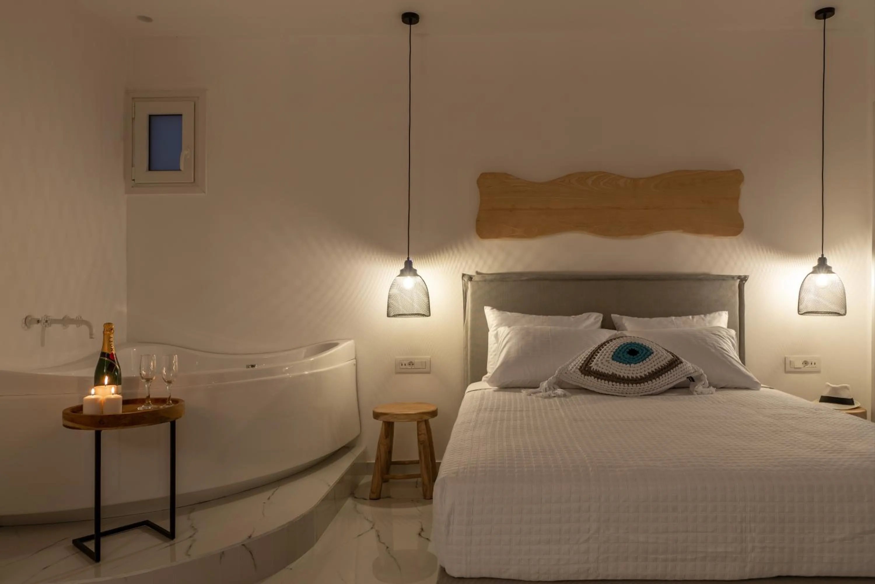 Bed in Central Suites Mykonos