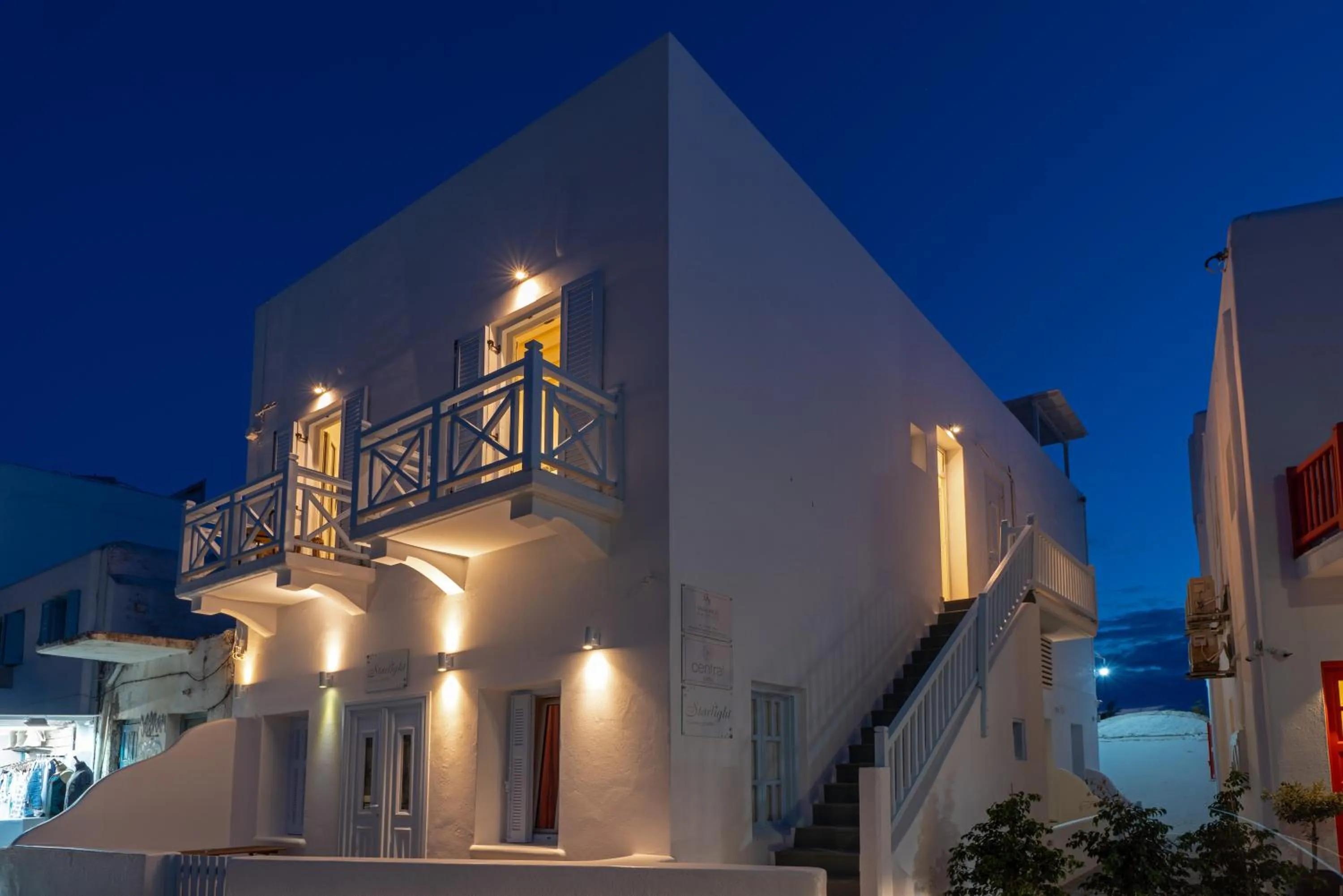 Property building in Central Suites Mykonos