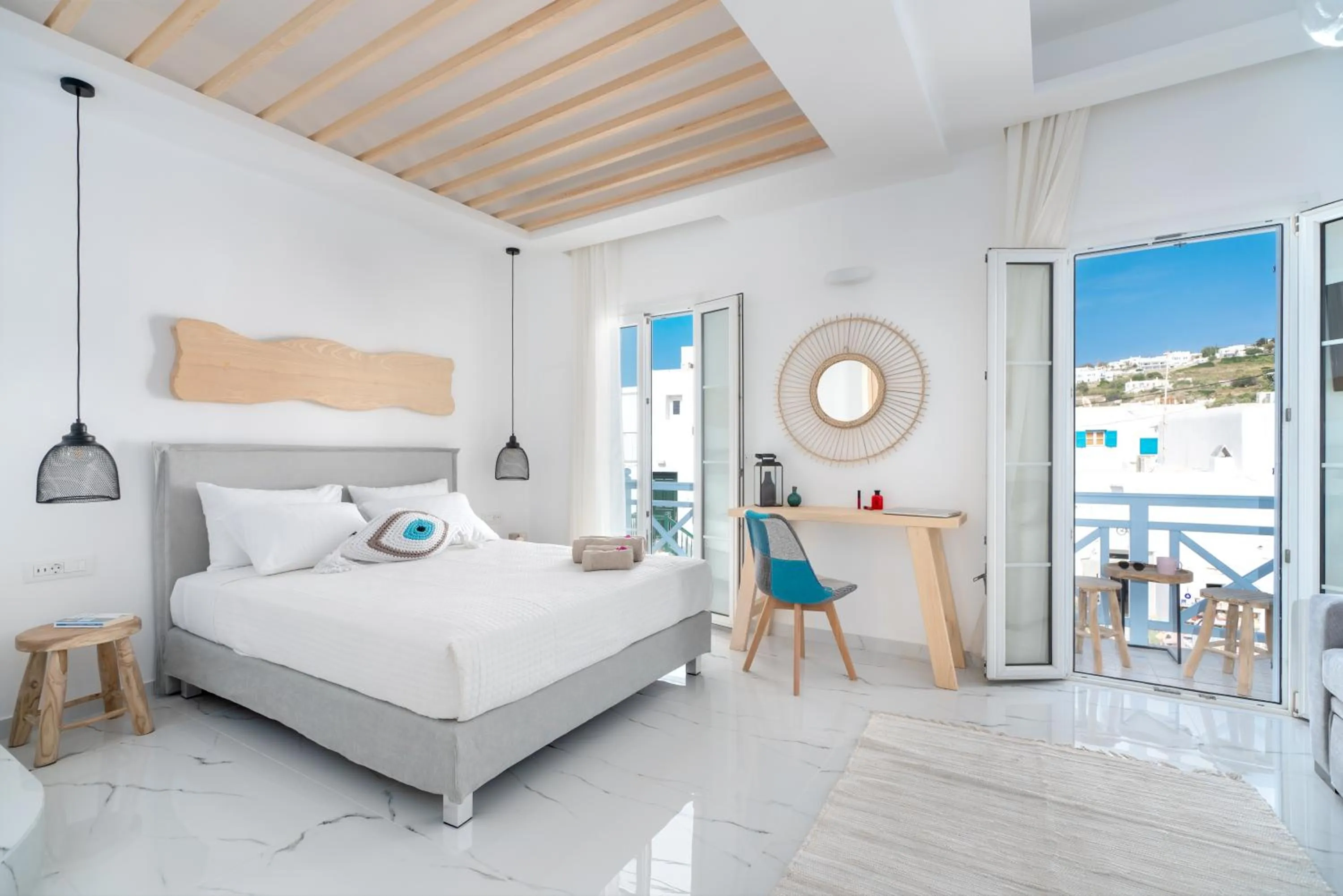 Photo of the whole room in Central Suites Mykonos