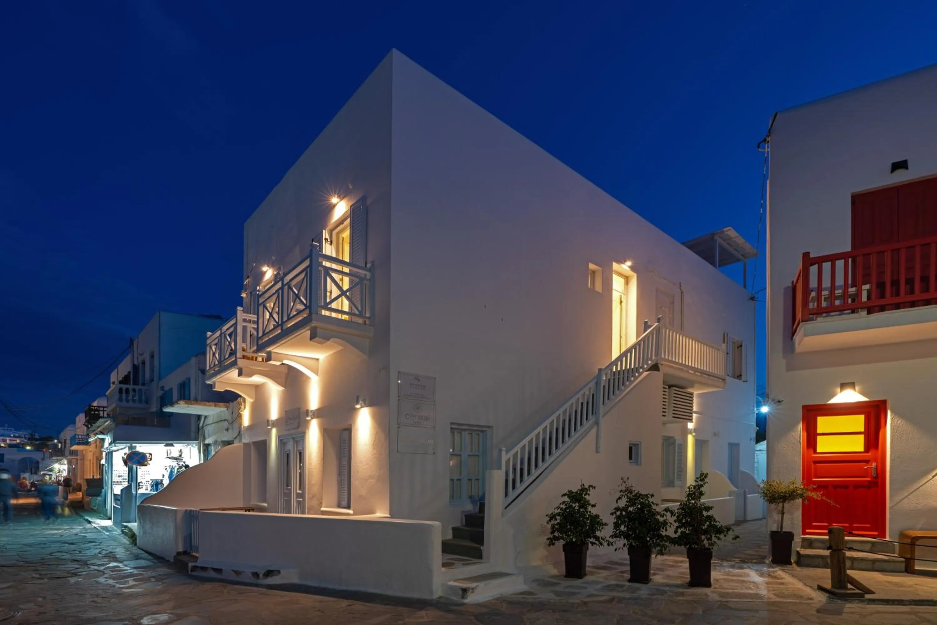 Facade/entrance in Central Suites Mykonos