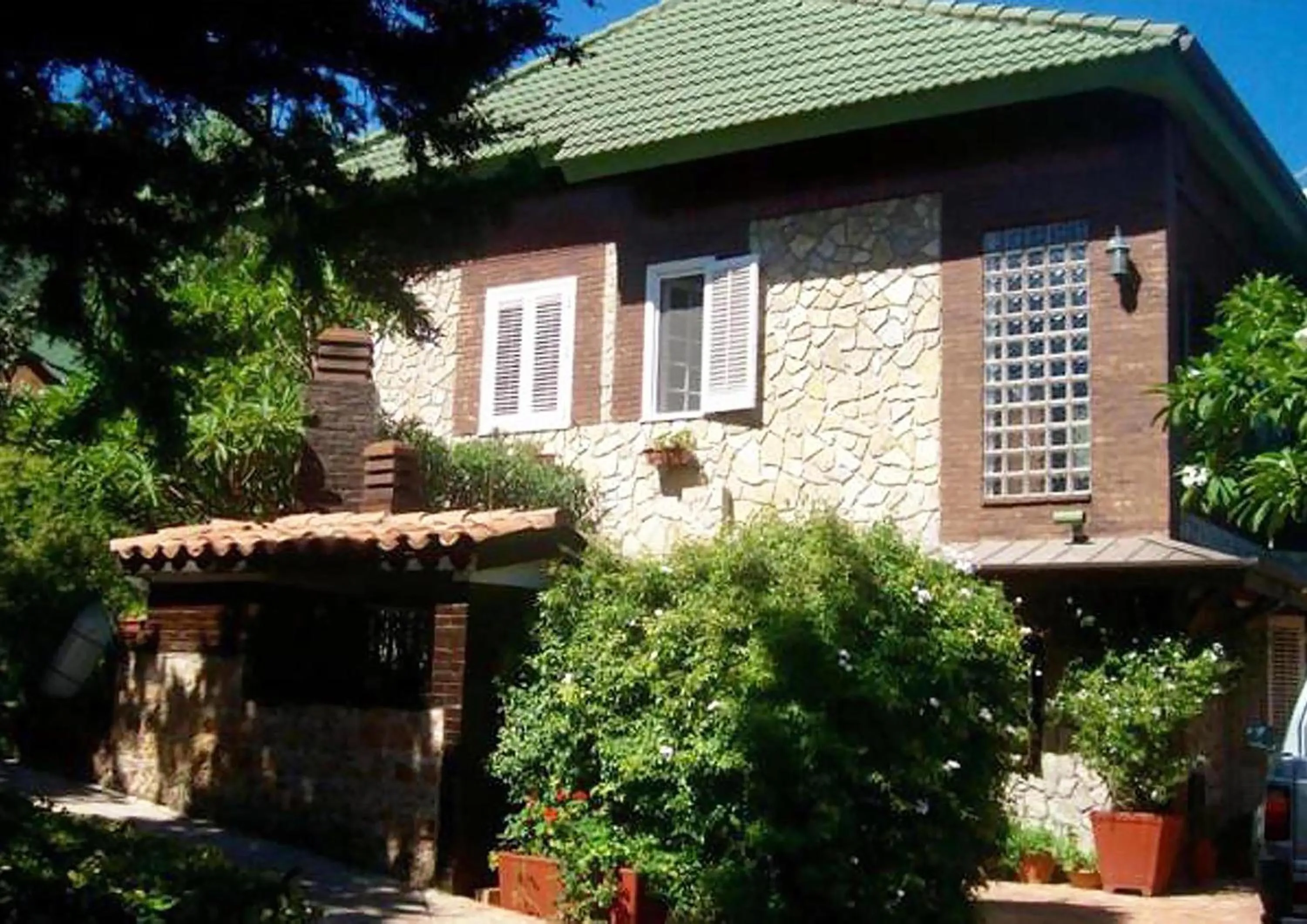 Property building in Small Paradise Palermo