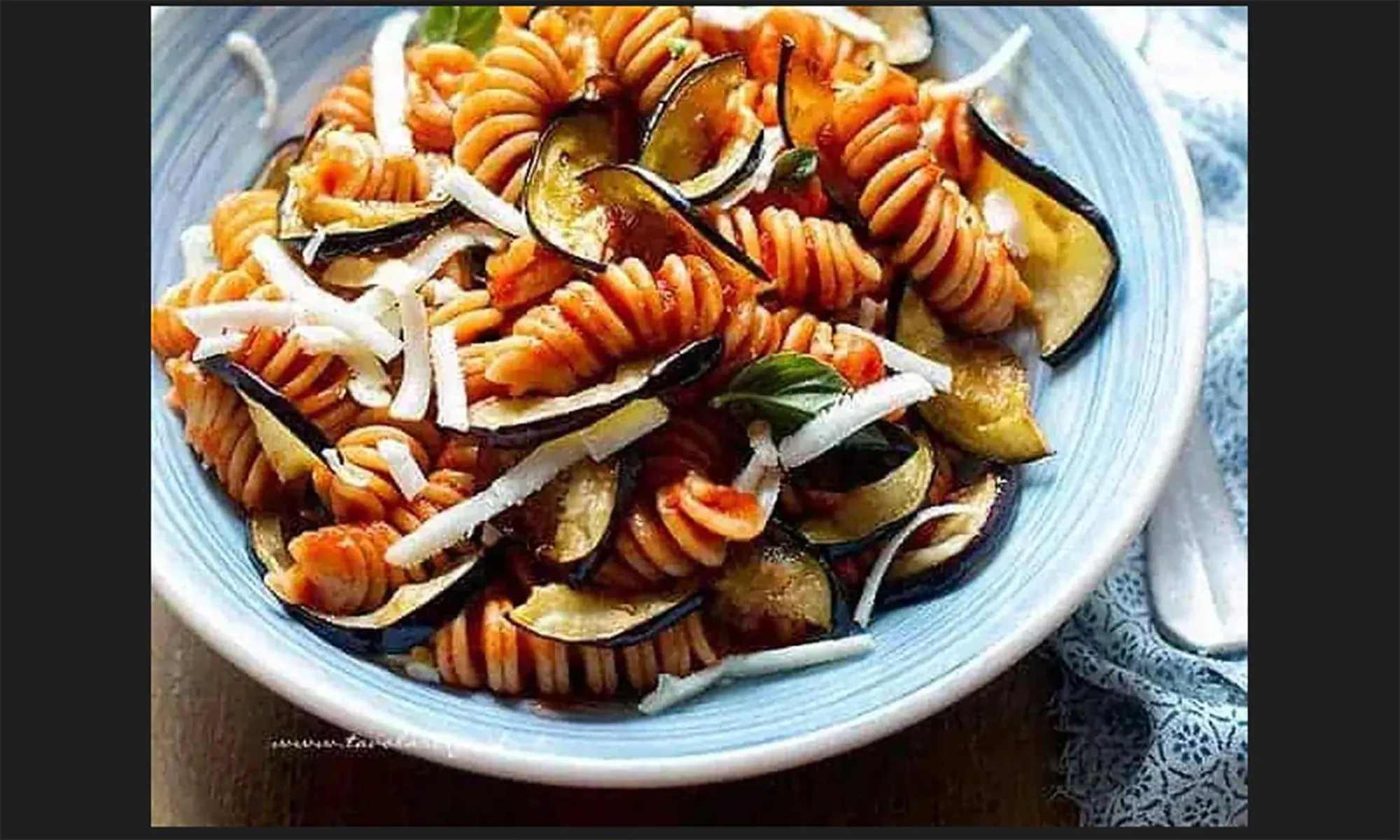 Food and drinks in Small Paradise Palermo