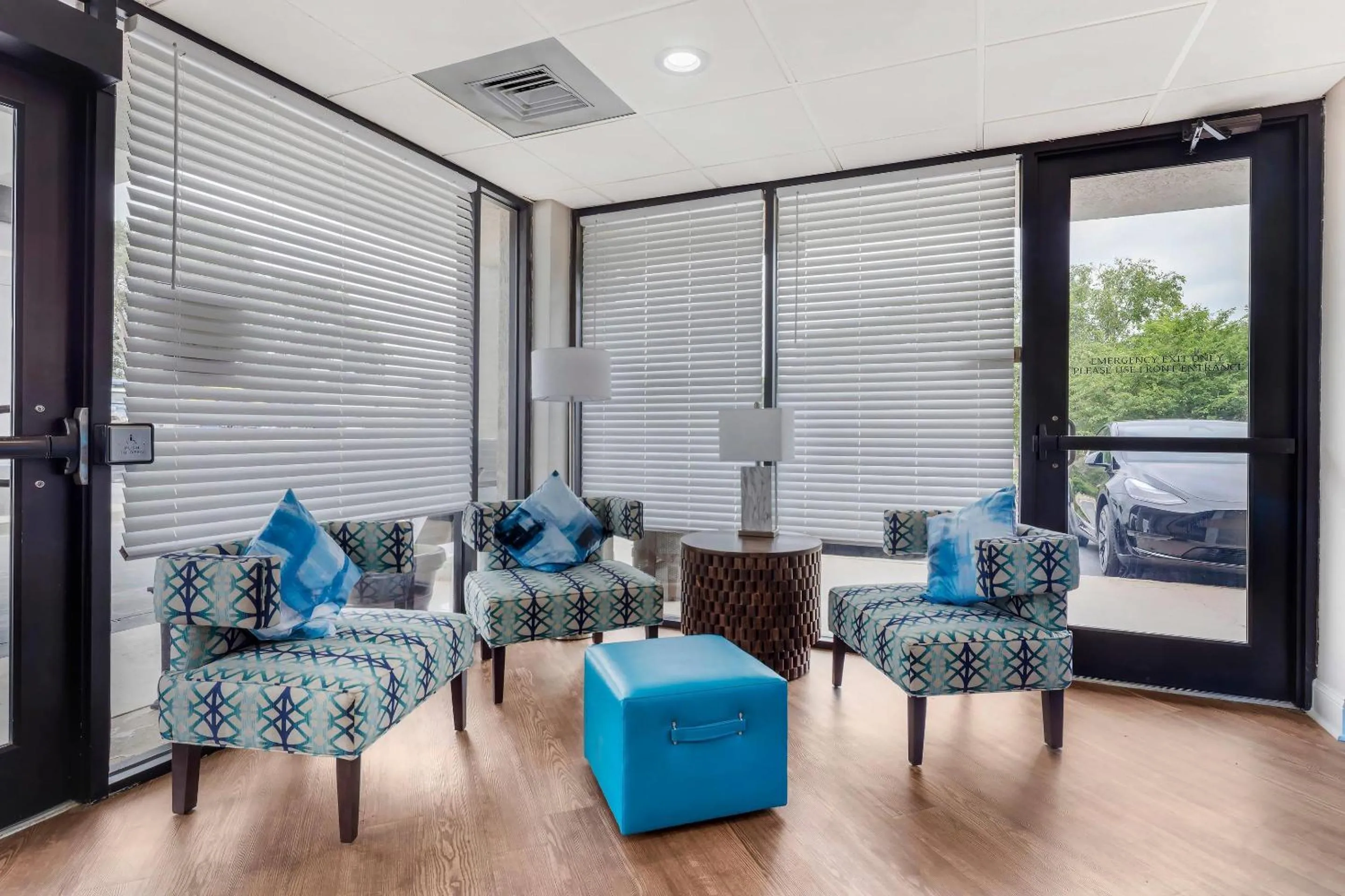 Lobby or reception in Clarion Pointe Morrow - Atlanta South