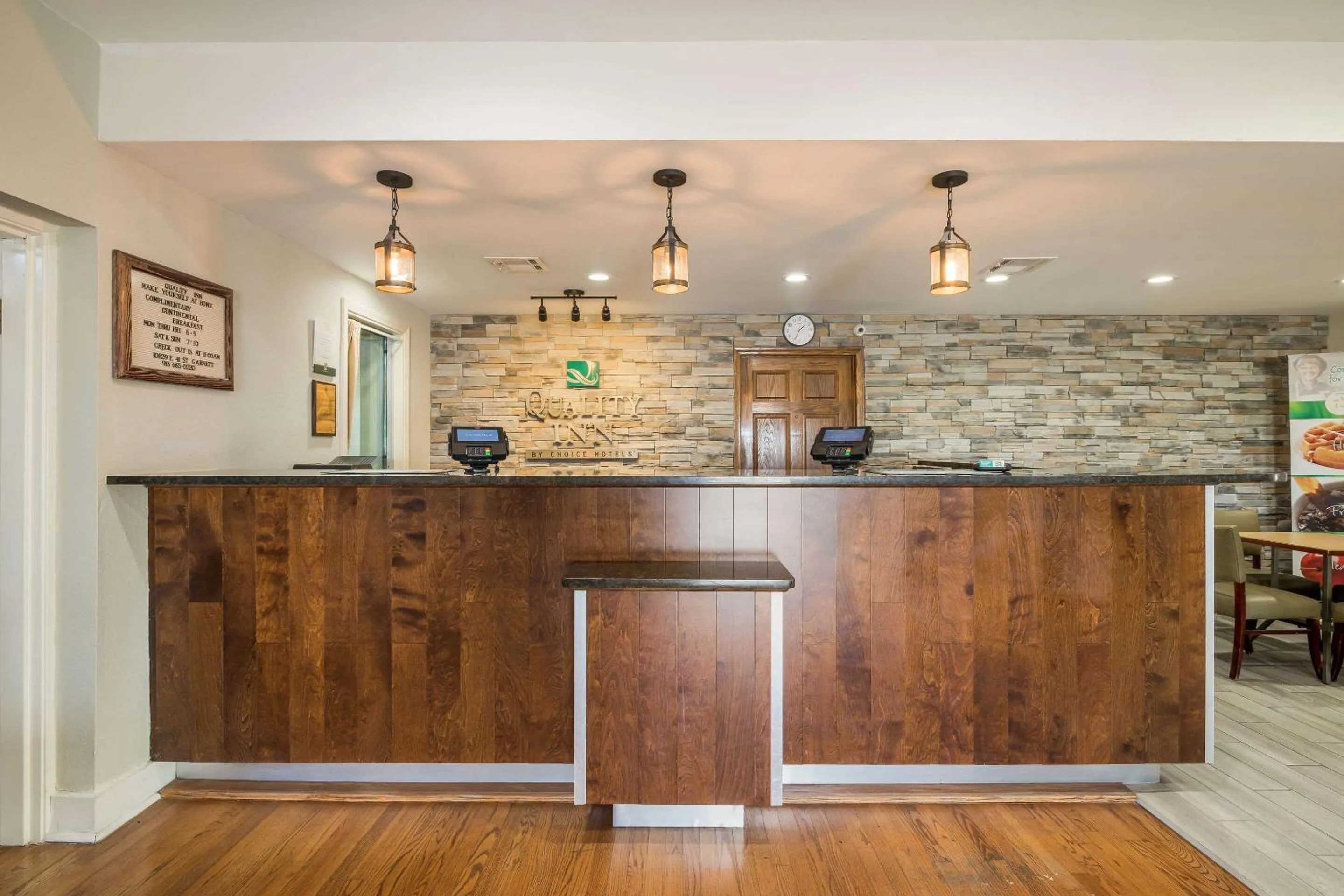 Lobby or reception in Quality Inn Tulsa Central